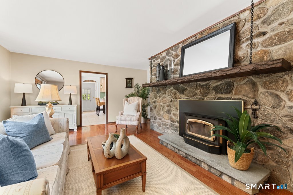 60 Shepard Hill Road Property Photo 13