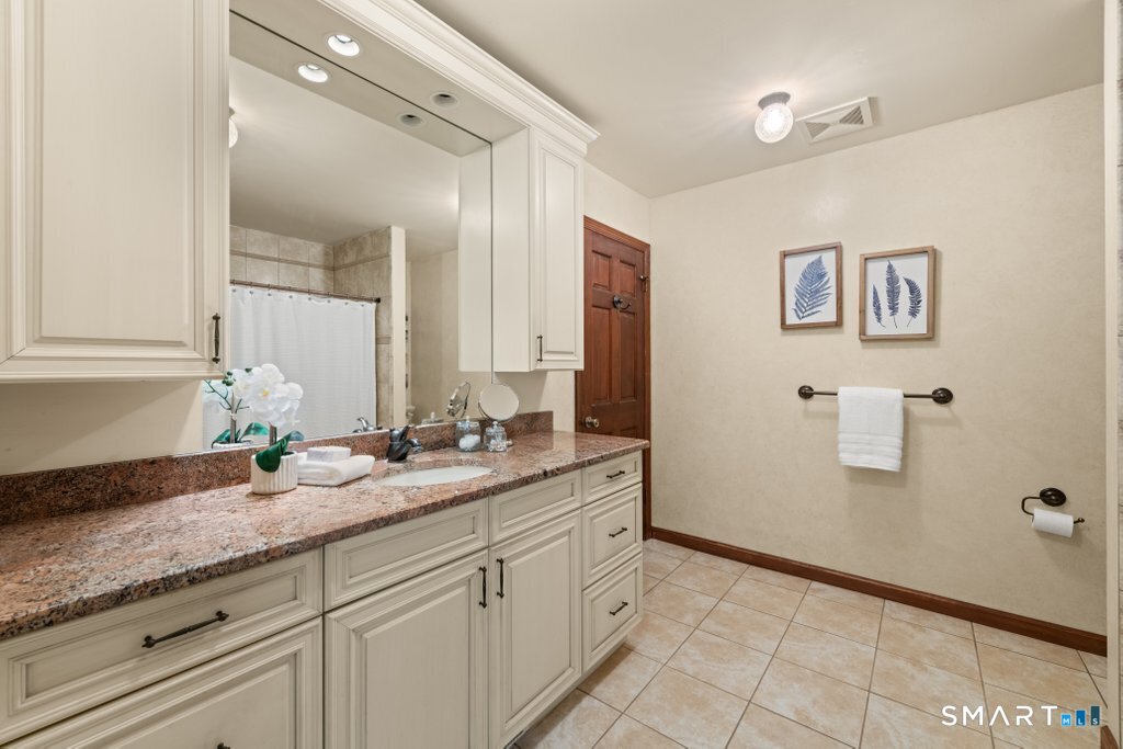 60 Shepard Hill Road Property Photo 25