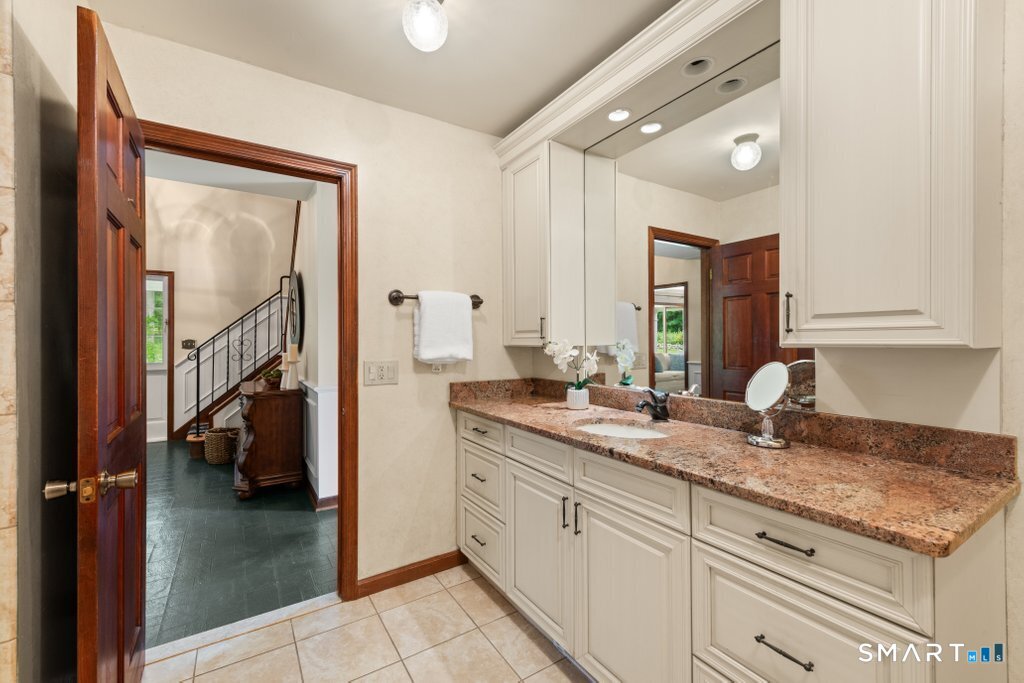 60 Shepard Hill Road Property Photo 26