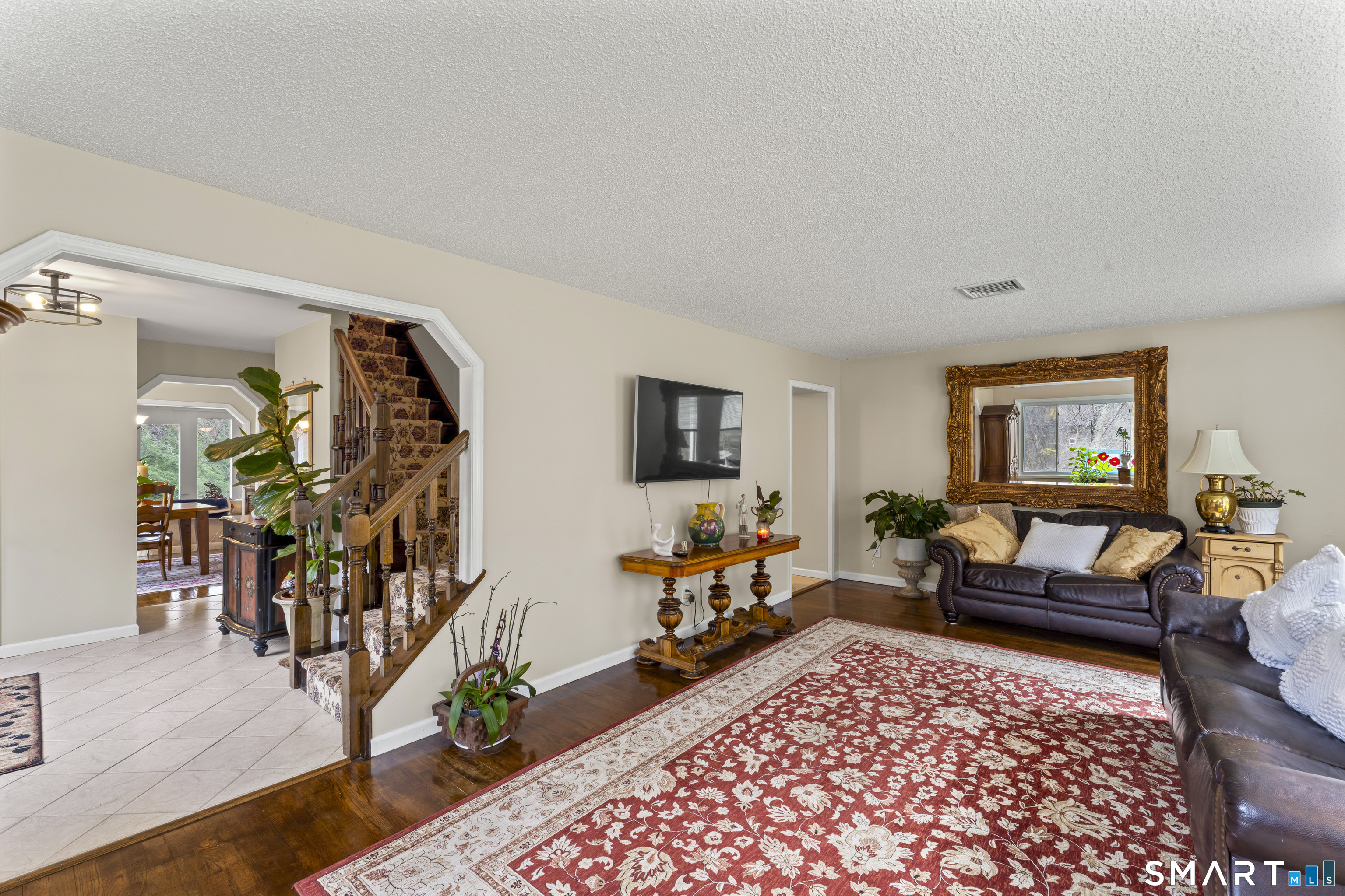 24193341 Property Photo 3