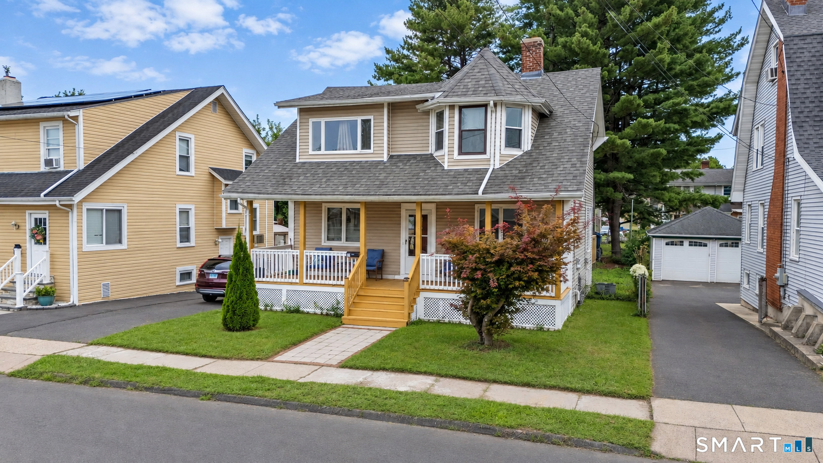 53 Montowese Street Property Photo 1
