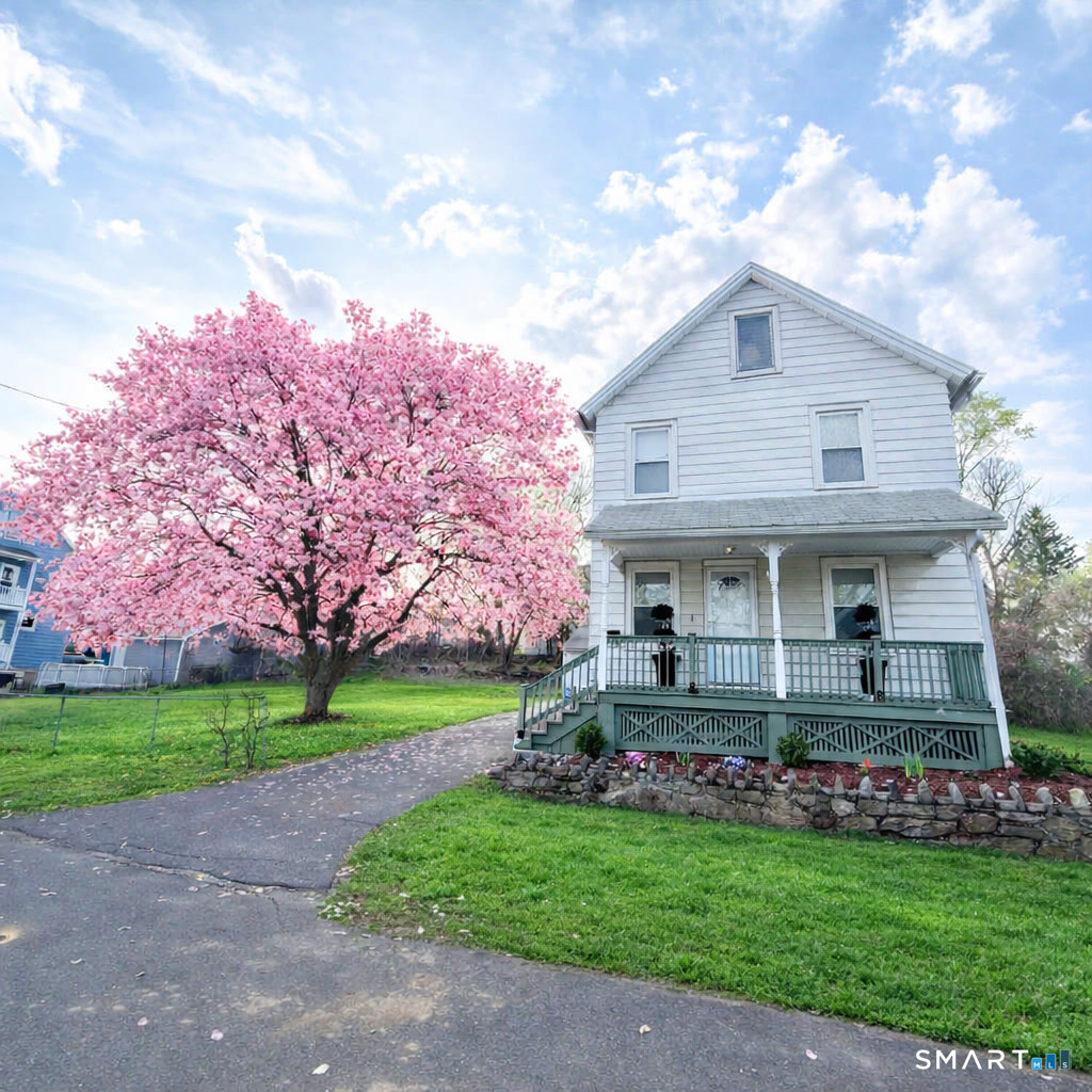 10 Addison Street Property Photo 1