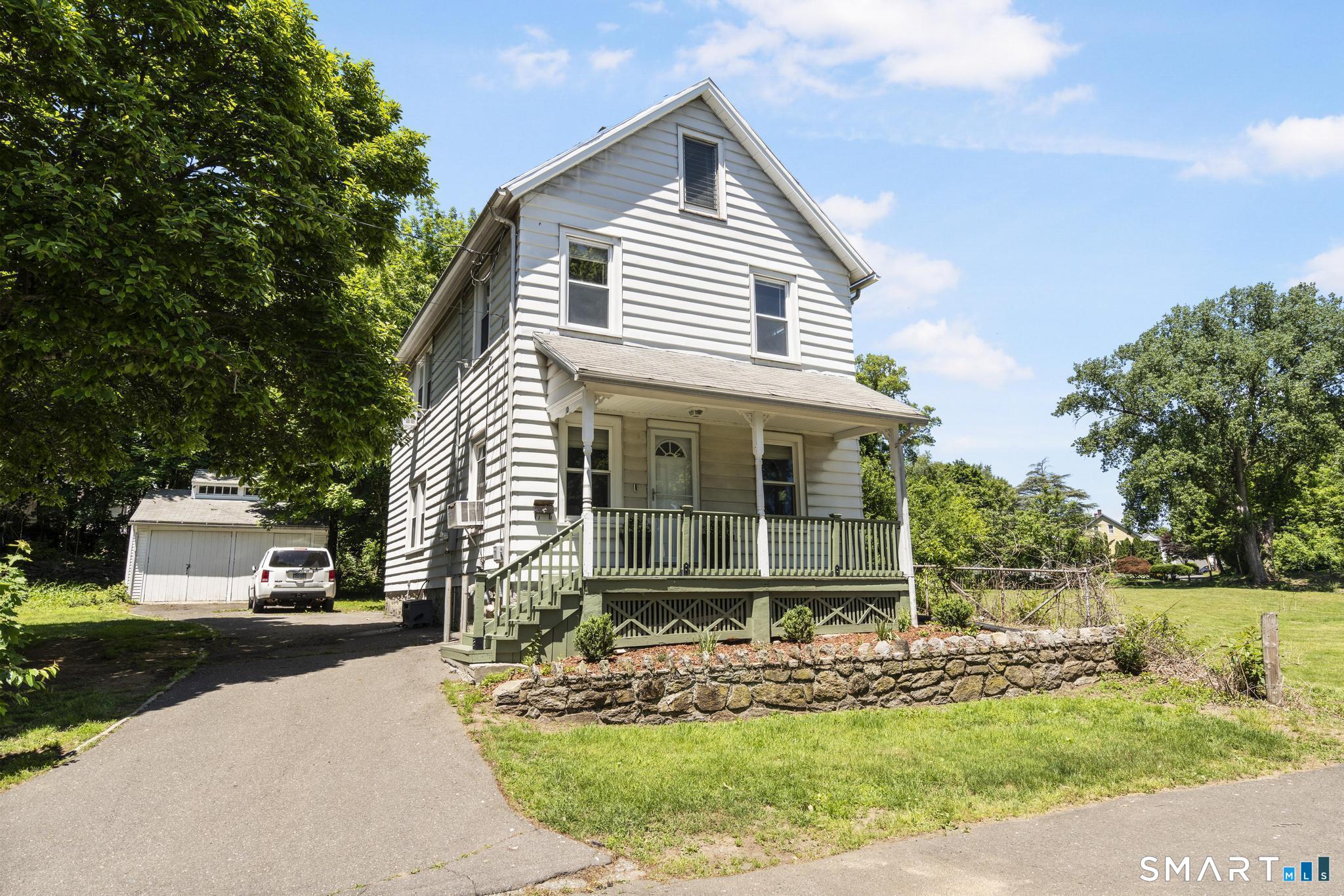 10 Addison Street Property Photo 32