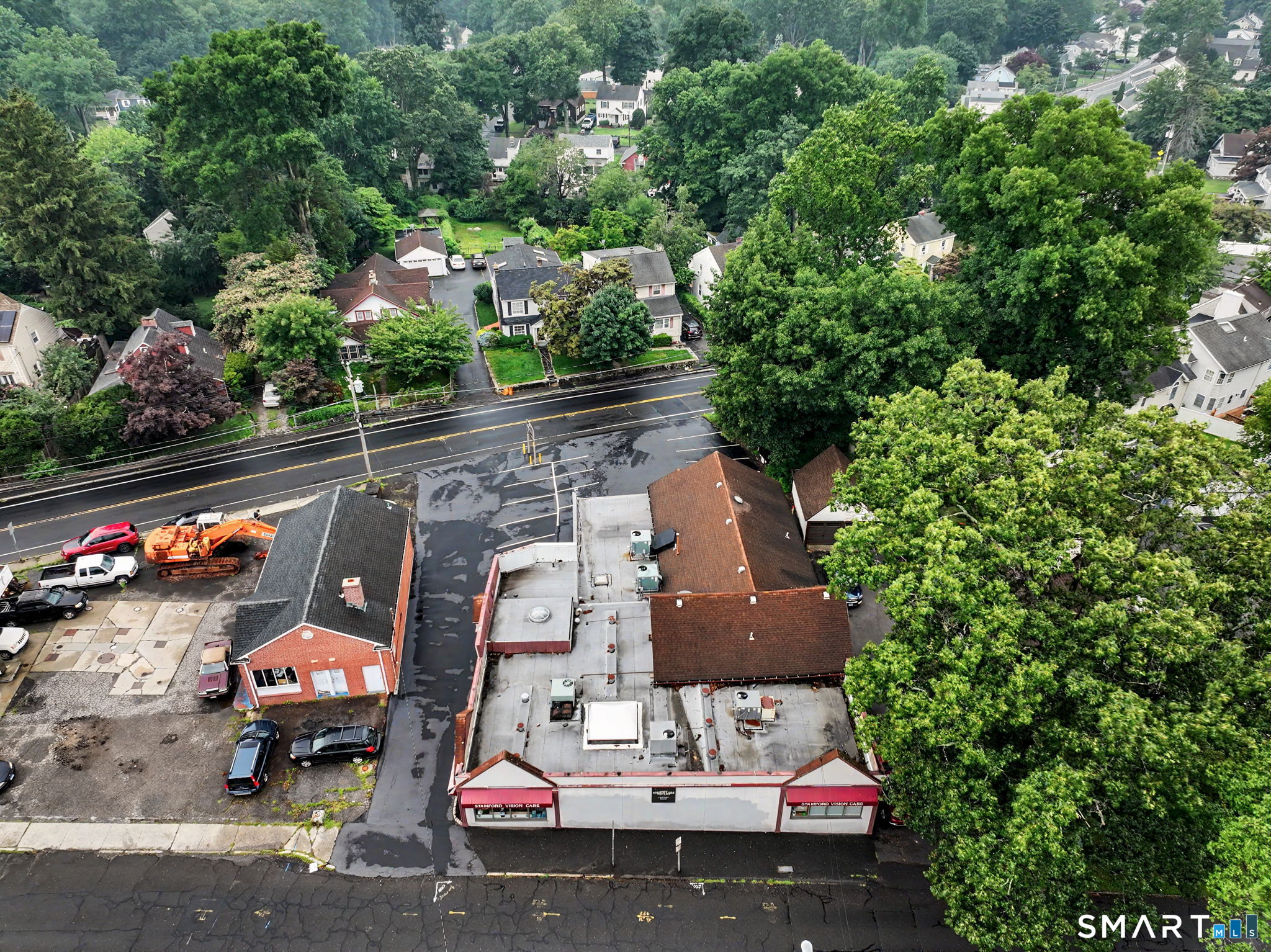 526 Newfield Avenue Property Photo 14