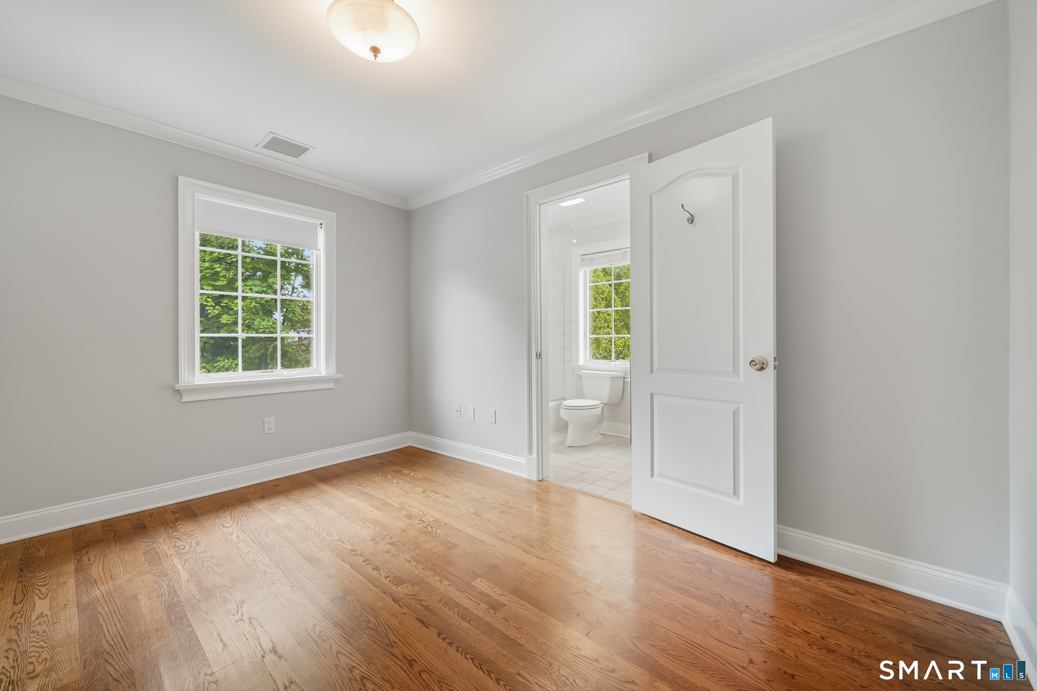 80 Putnam East Avenue Property Photo 23