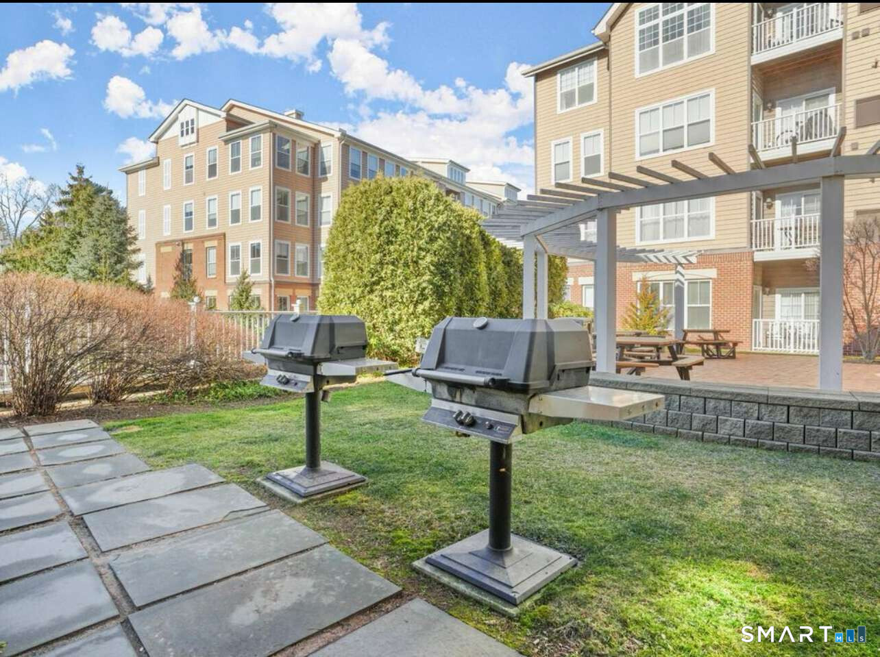 35 Broad West 325 Street Property Photo 5