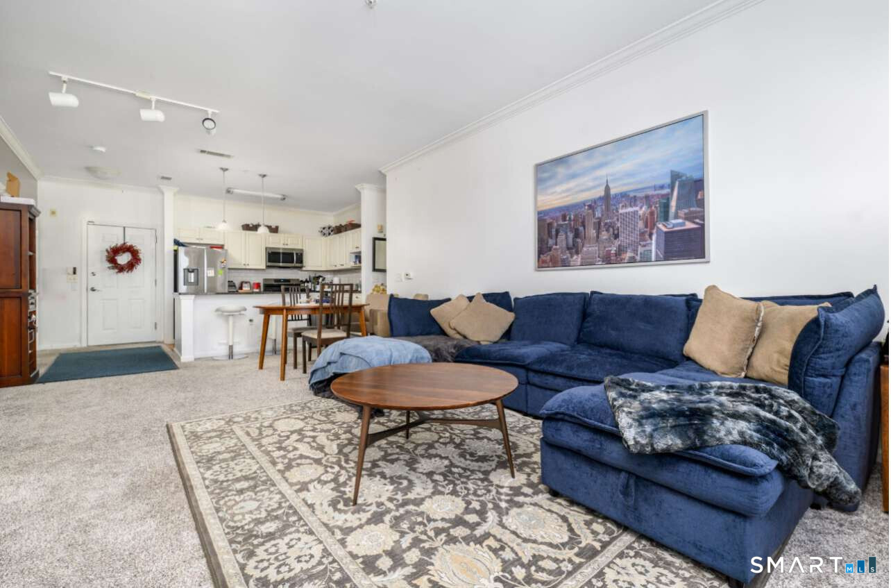35 Broad West 325 Street Property Photo 13