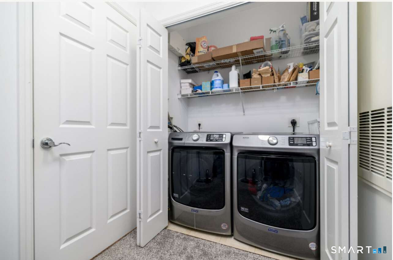 35 Broad West 325 Street Property Photo 20