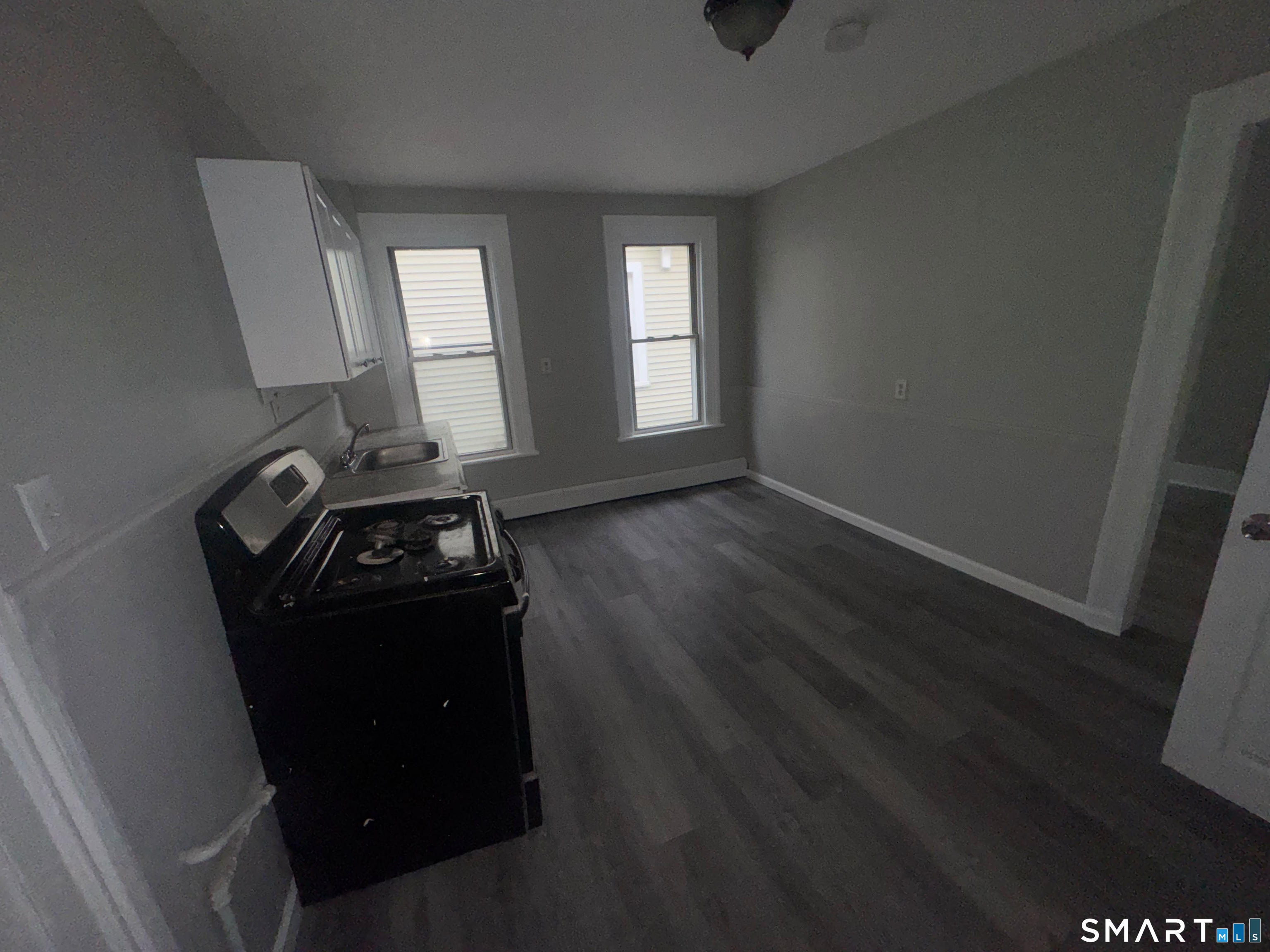 1092 Main East 1st Street Property Photo 1