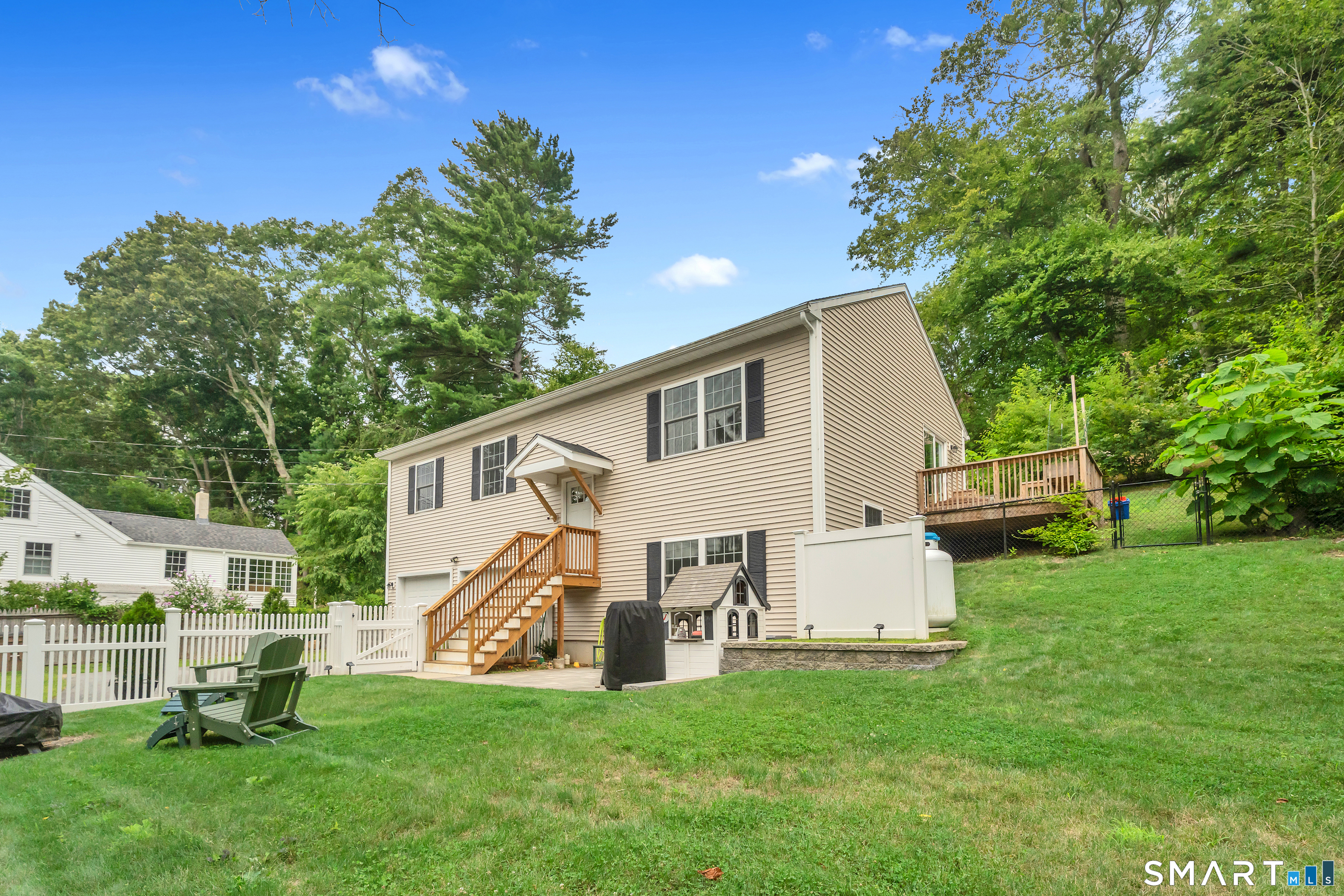 105 A Pattagansett East Road Property Photo 31