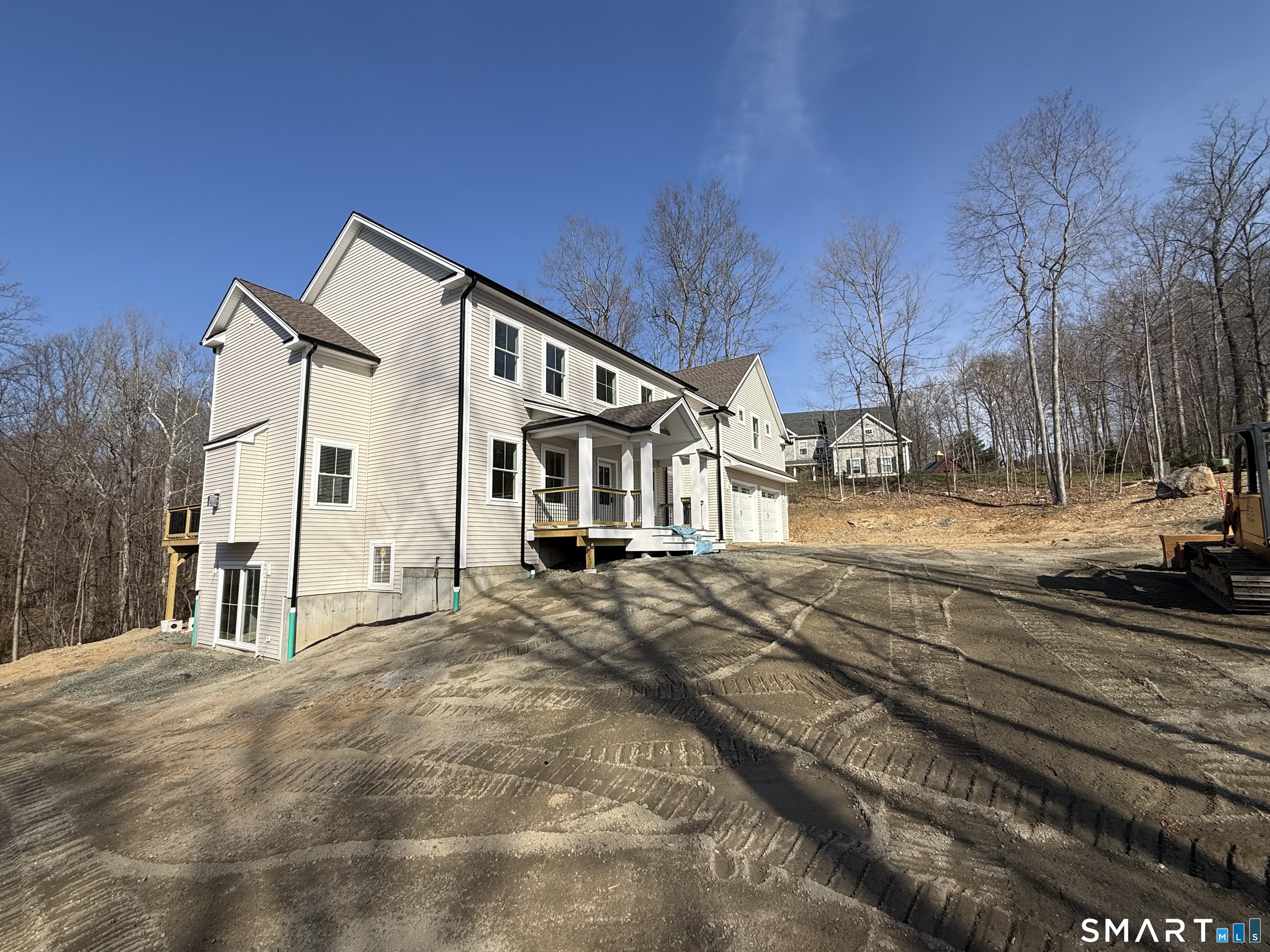 215 Old Woodbury Road Property Photo 12