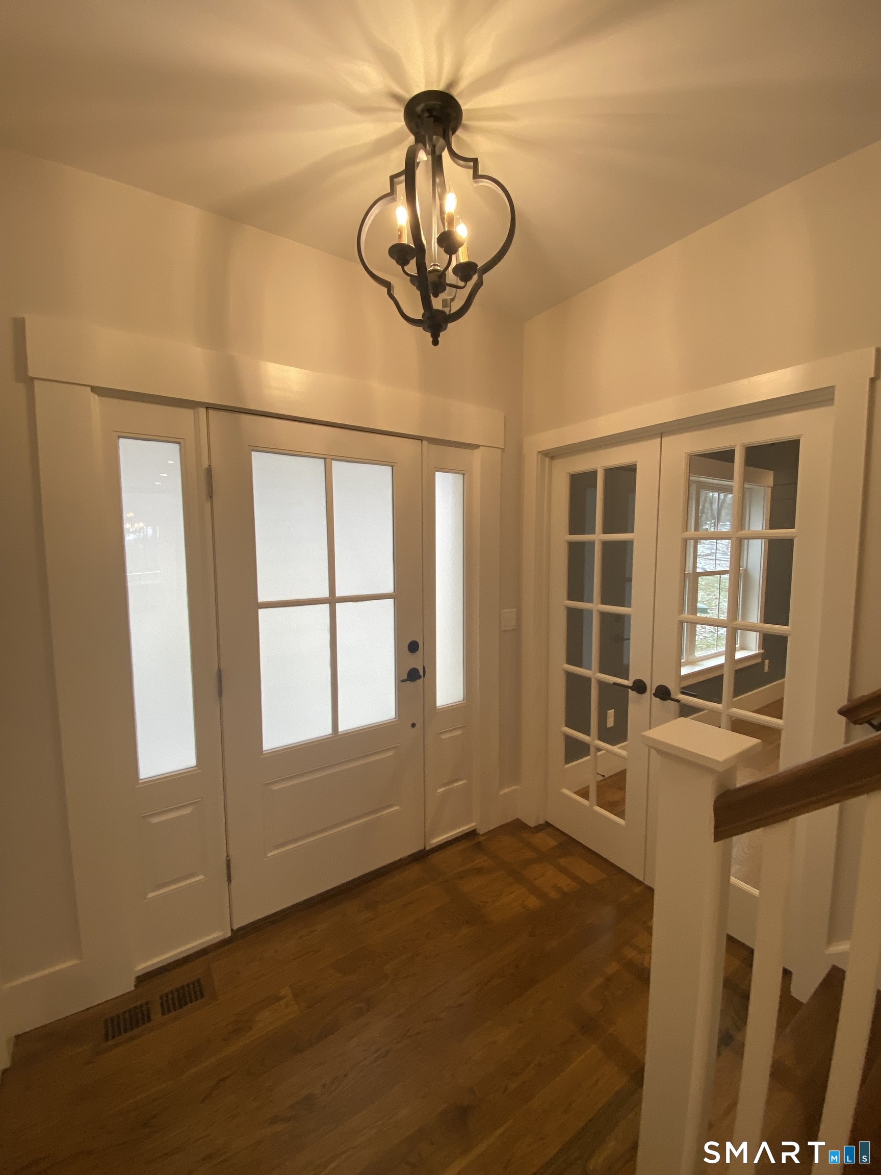 215 Old Woodbury Road Property Photo 14