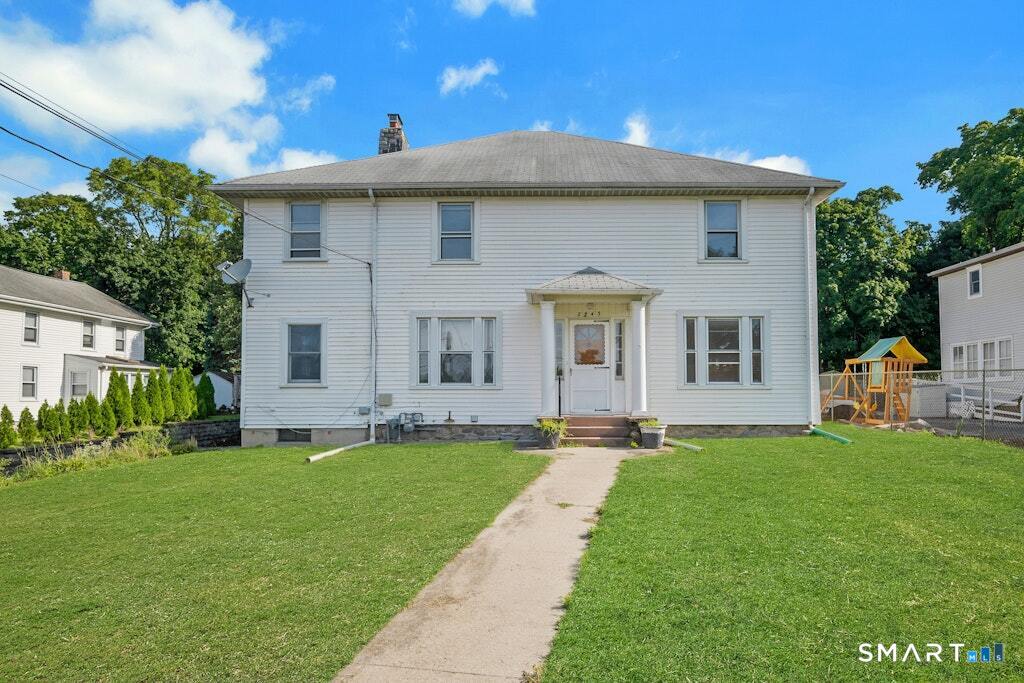 2743 Boston Post Road Property Photo 2