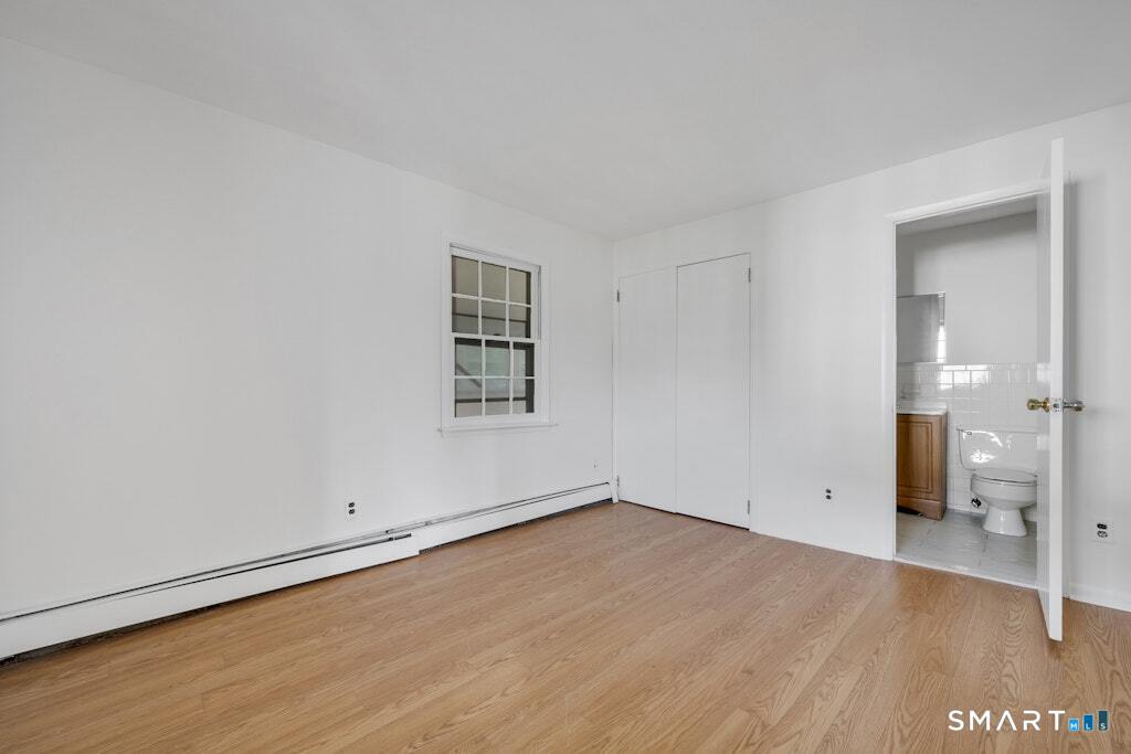2743 Boston Post Road Property Photo 11