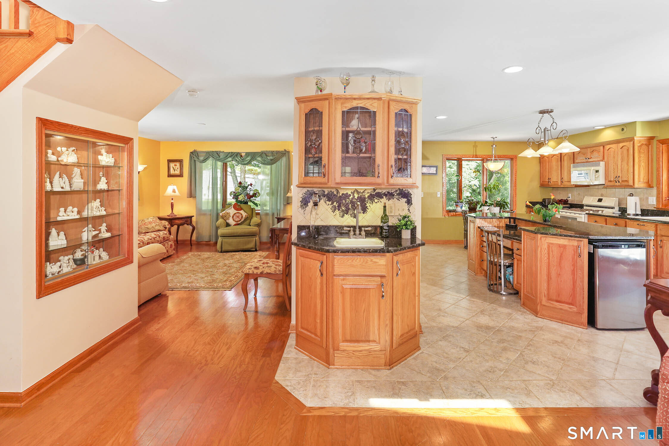 20 Loyola Road Property Photo 17