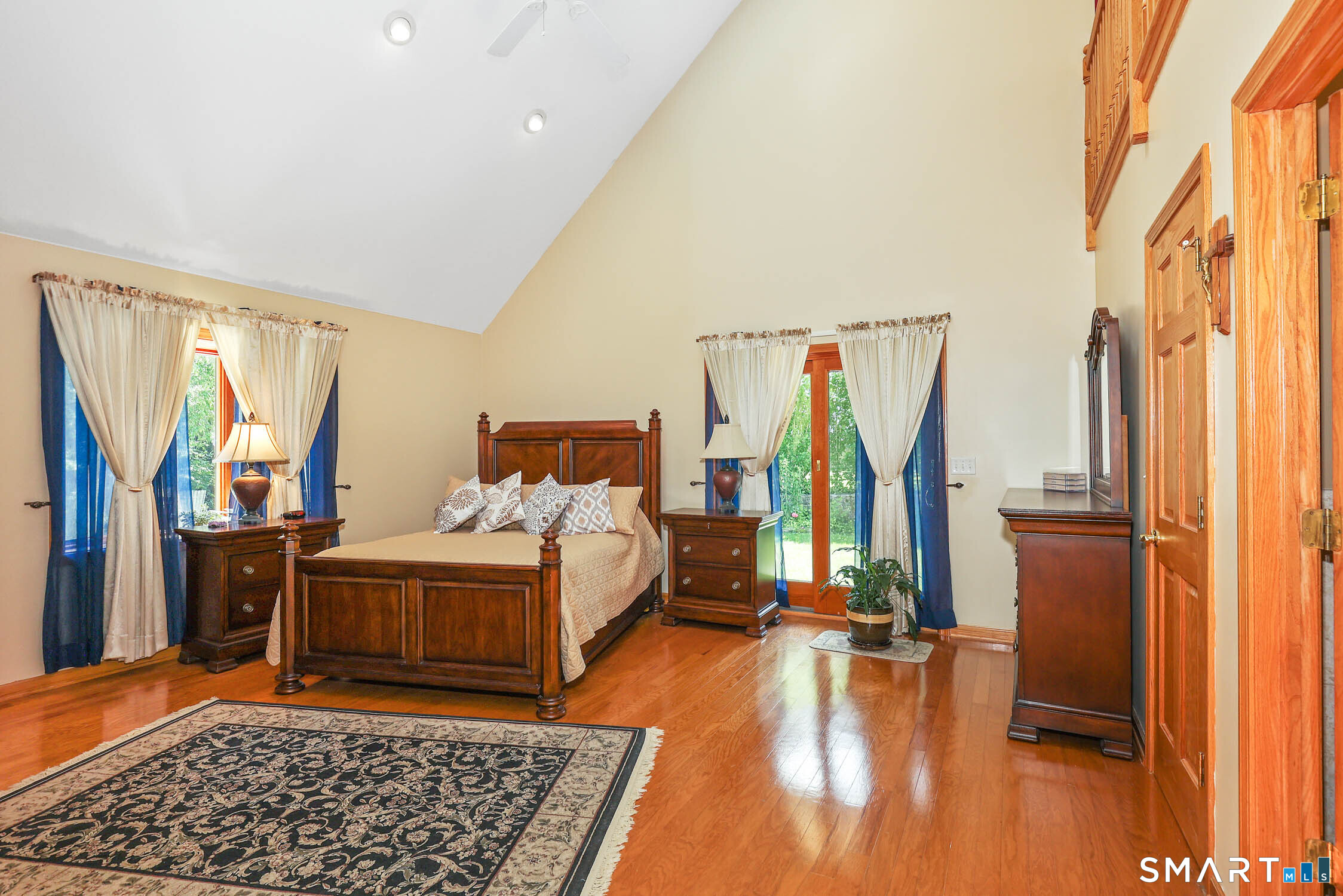 20 Loyola Road Property Photo 30