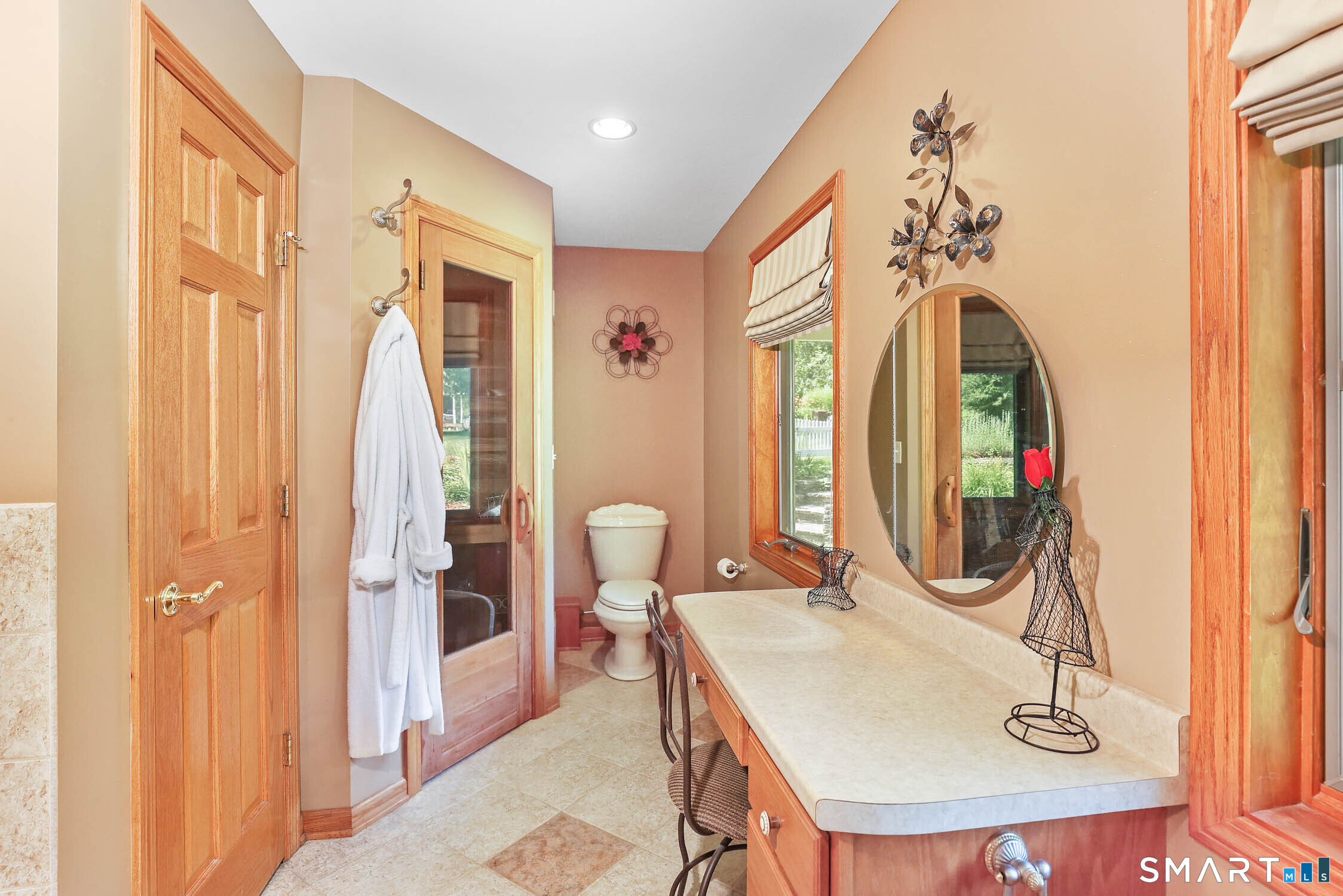 20 Loyola Road Property Photo 36