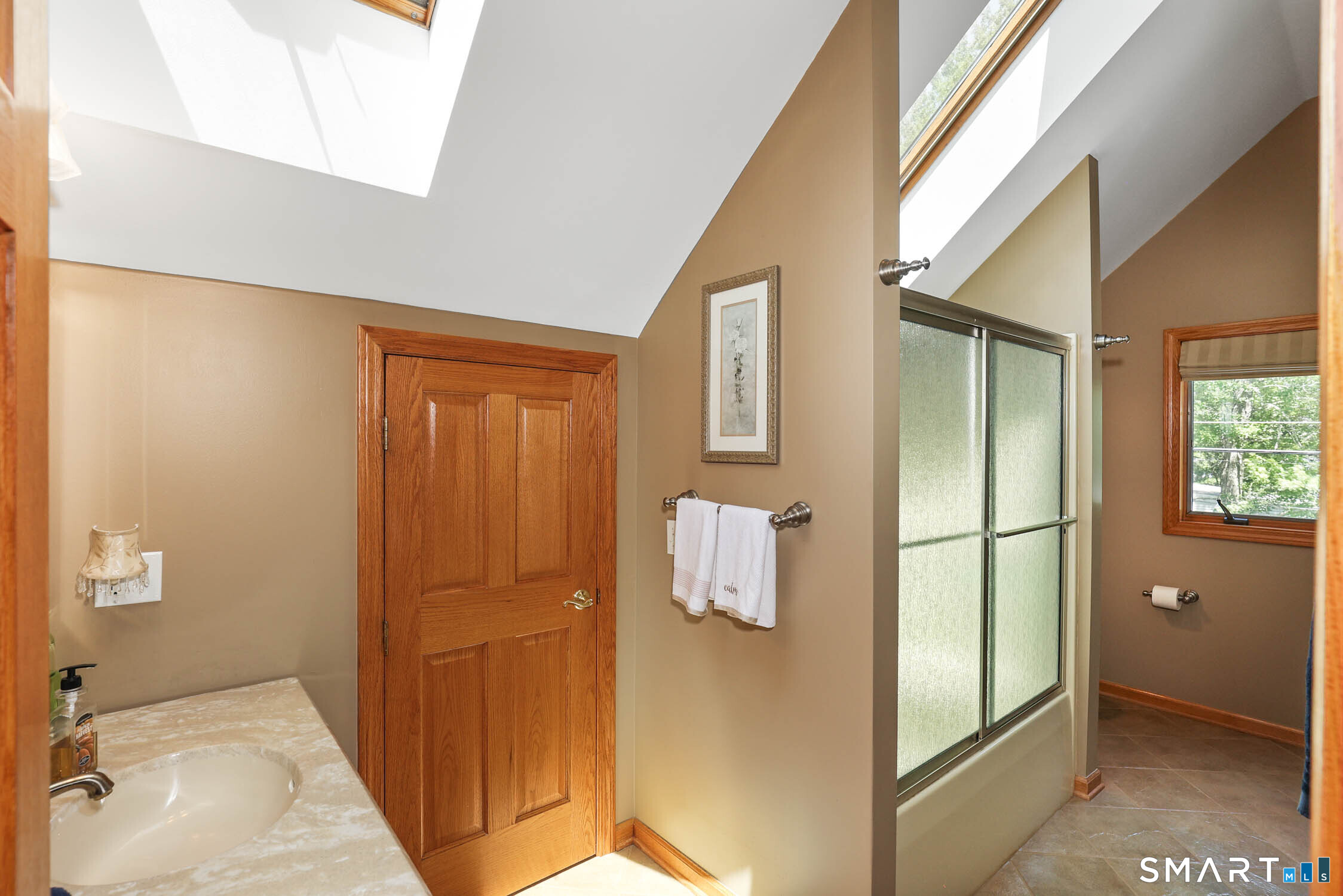 20 Loyola Road Property Photo 40