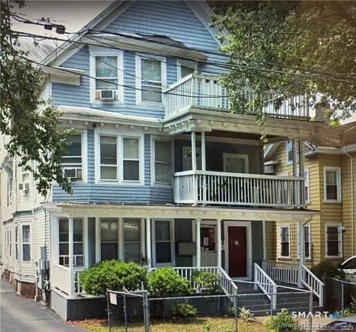 640 Elm 3R Street Property Photo 1