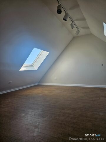 640 Elm 3r Street Property Photo 7