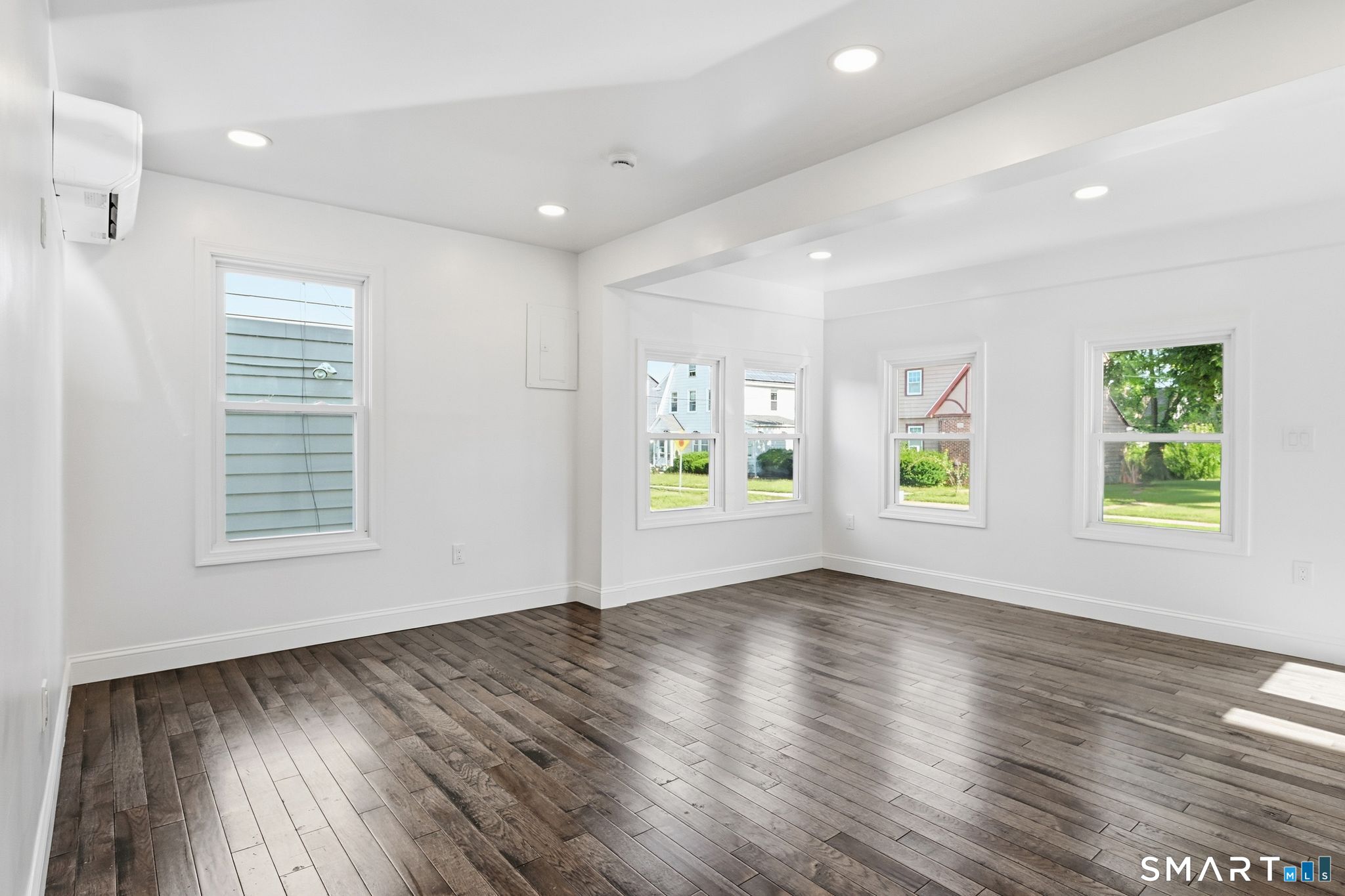 52 Fourth Street Property Photo 5