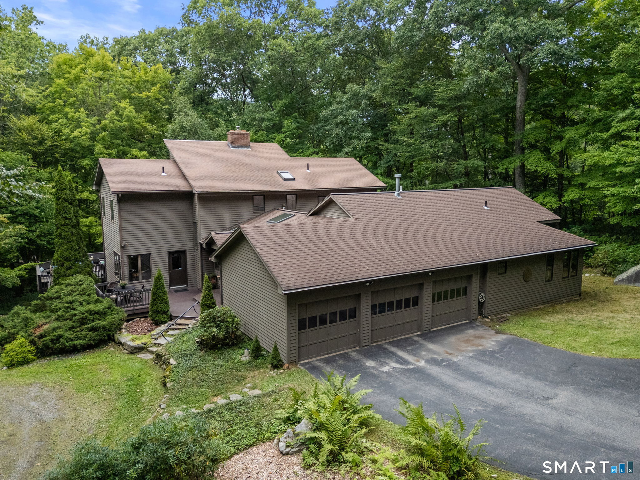 190 Stub Hollow Road Property Photo 2