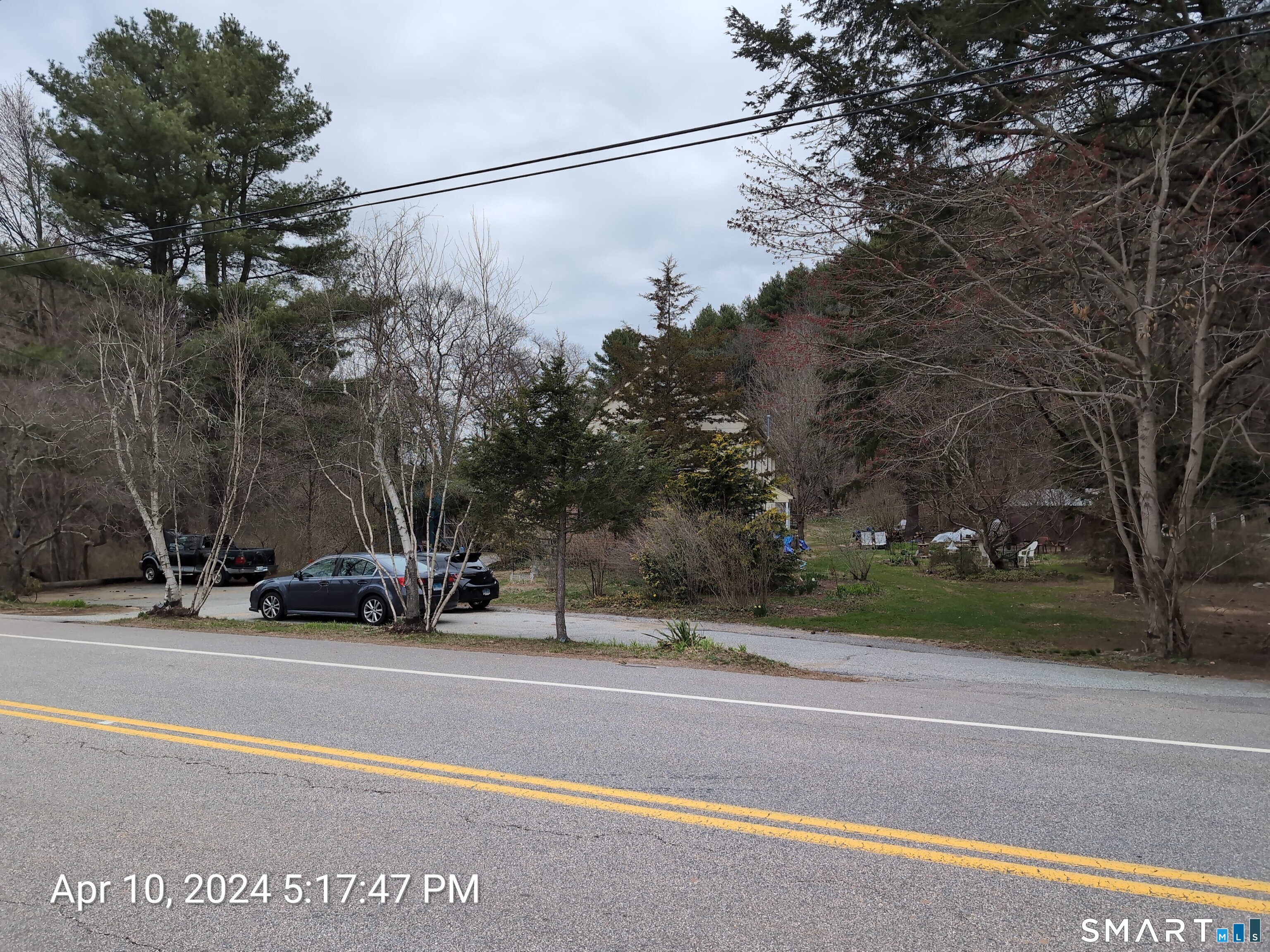 642 Old Hartford Road Property Photo 2