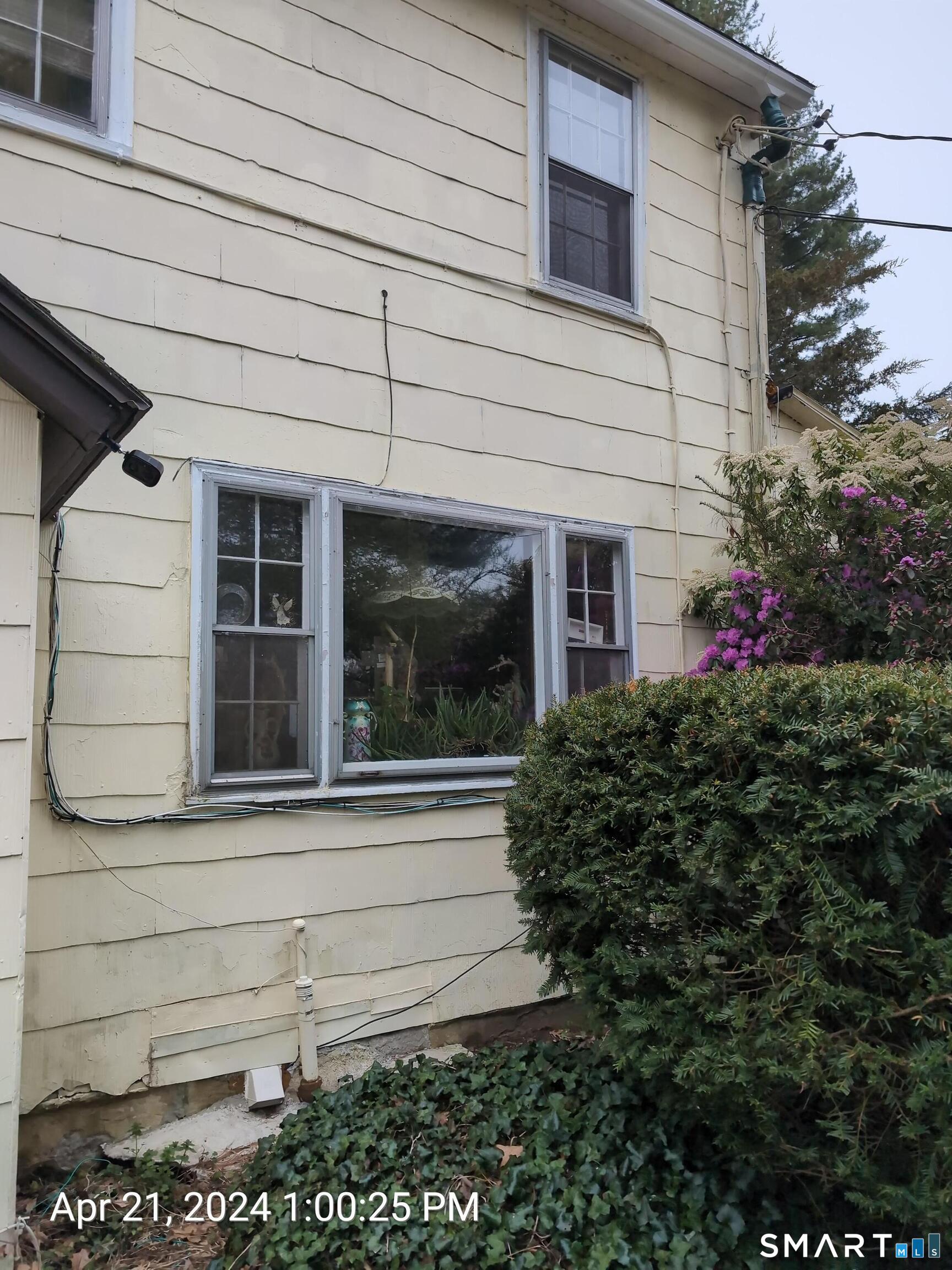 642 Old Hartford Road Property Photo 13