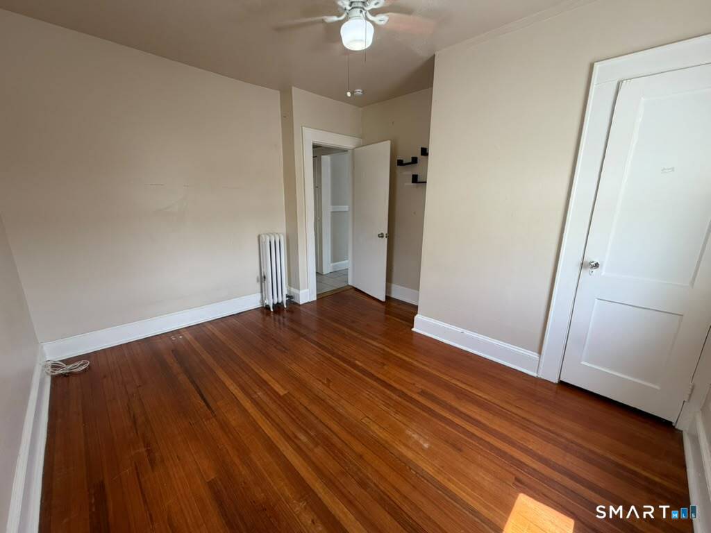 223 Wayne 2nd Fl. Street Property Photo 5