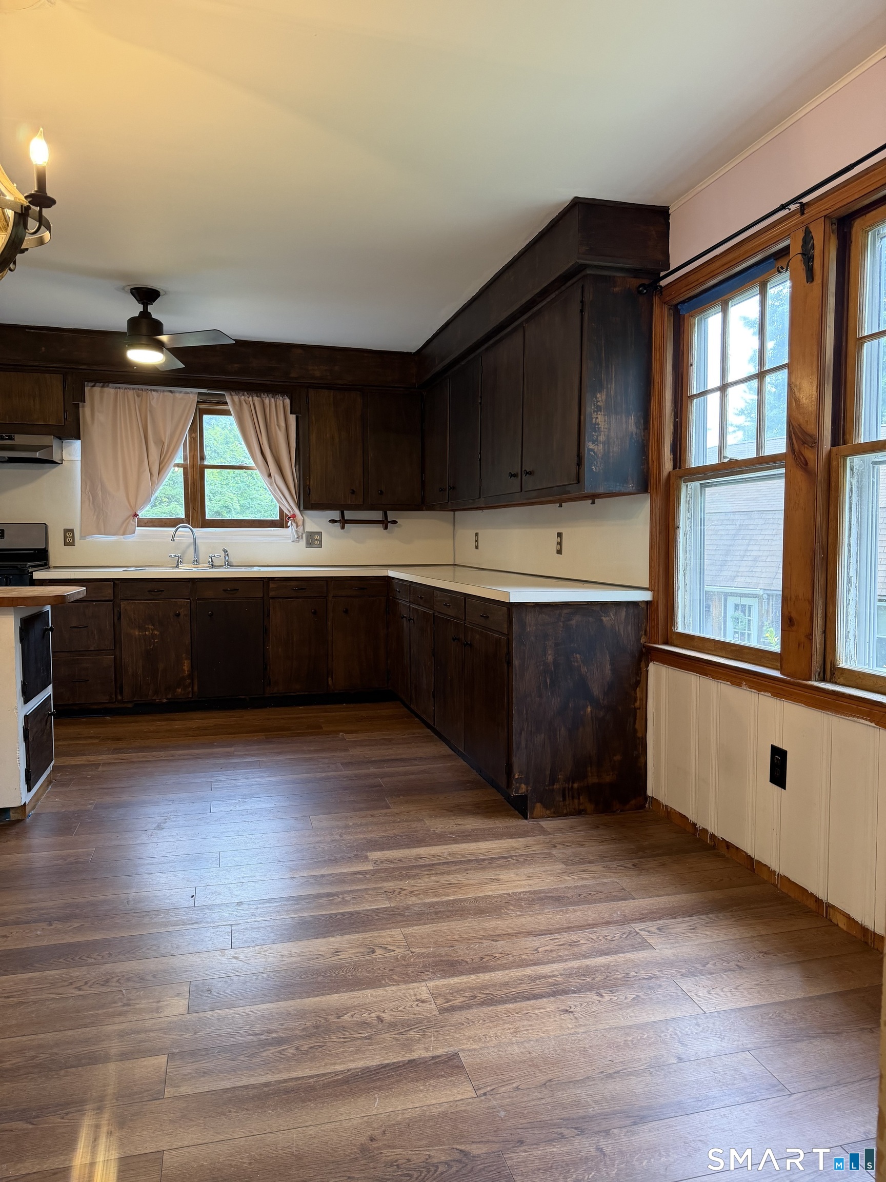1318 Litchfield Turnpike Property Photo 36