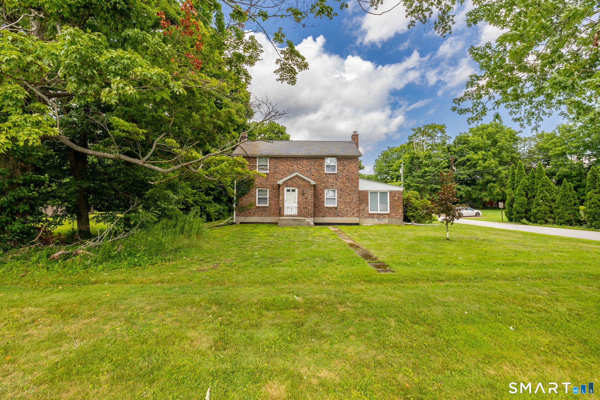64 Broadway Street Property Photo 6
