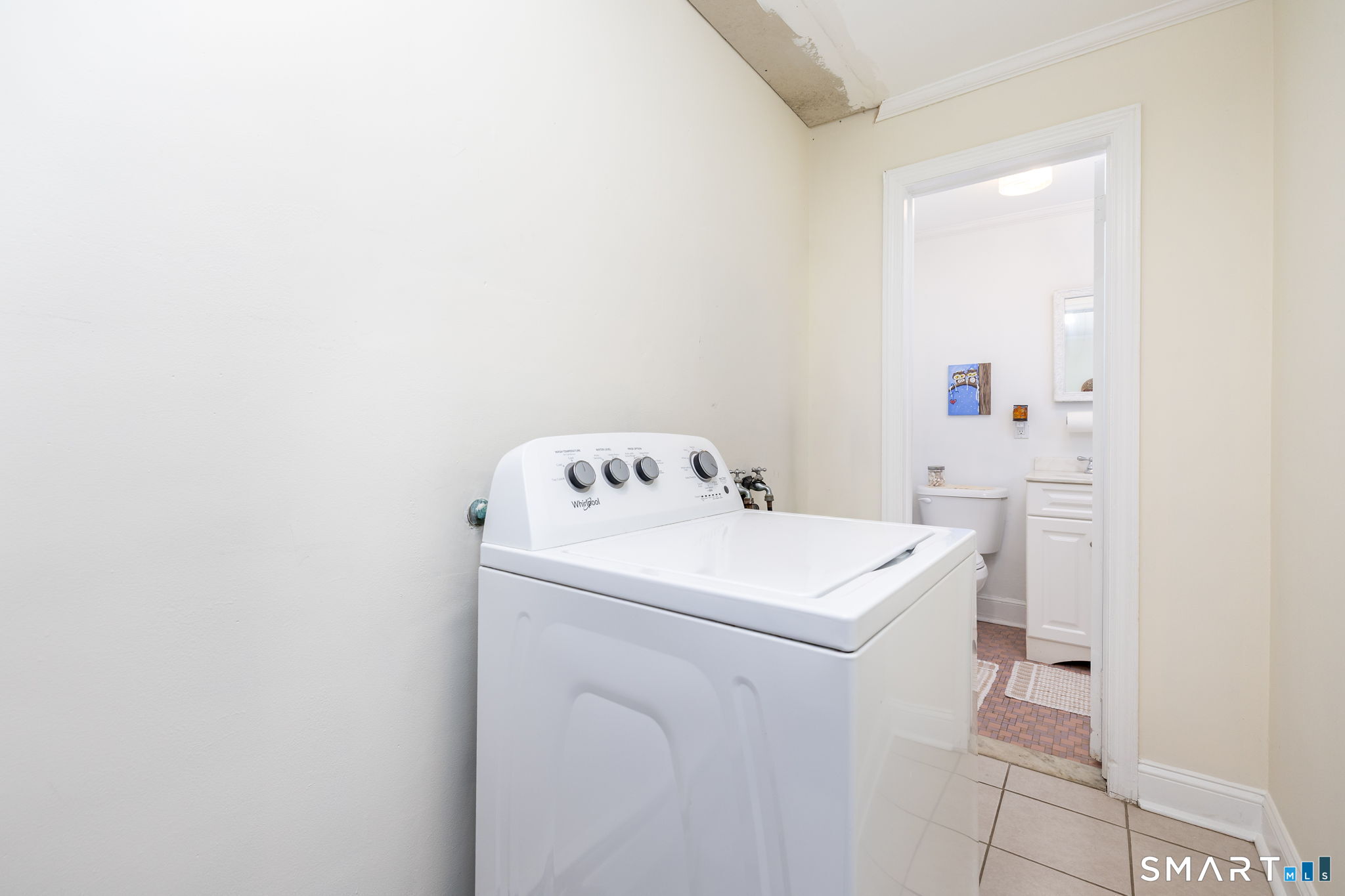 64 Broadway Street Property Photo 19