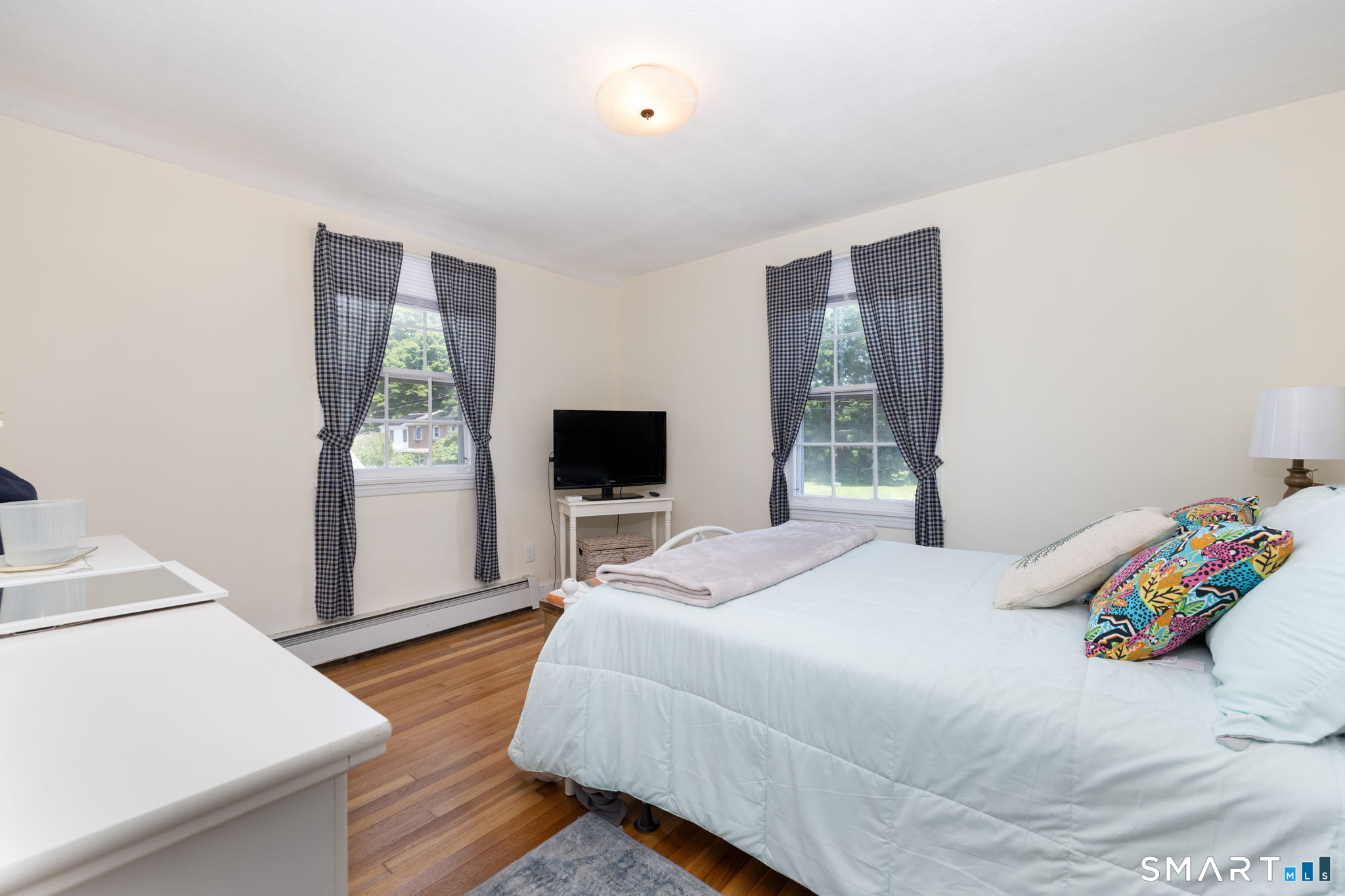 64 Broadway Street Property Photo 21
