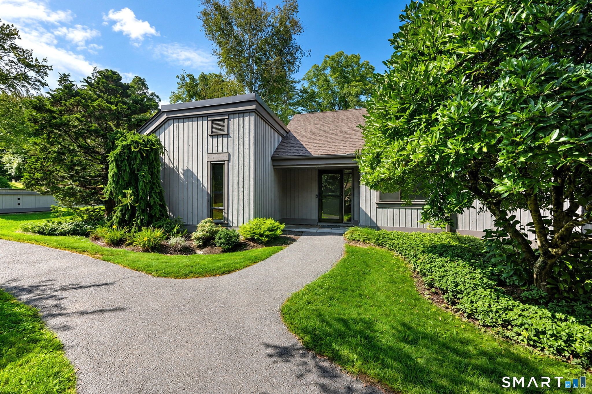 722 Heritage A Village