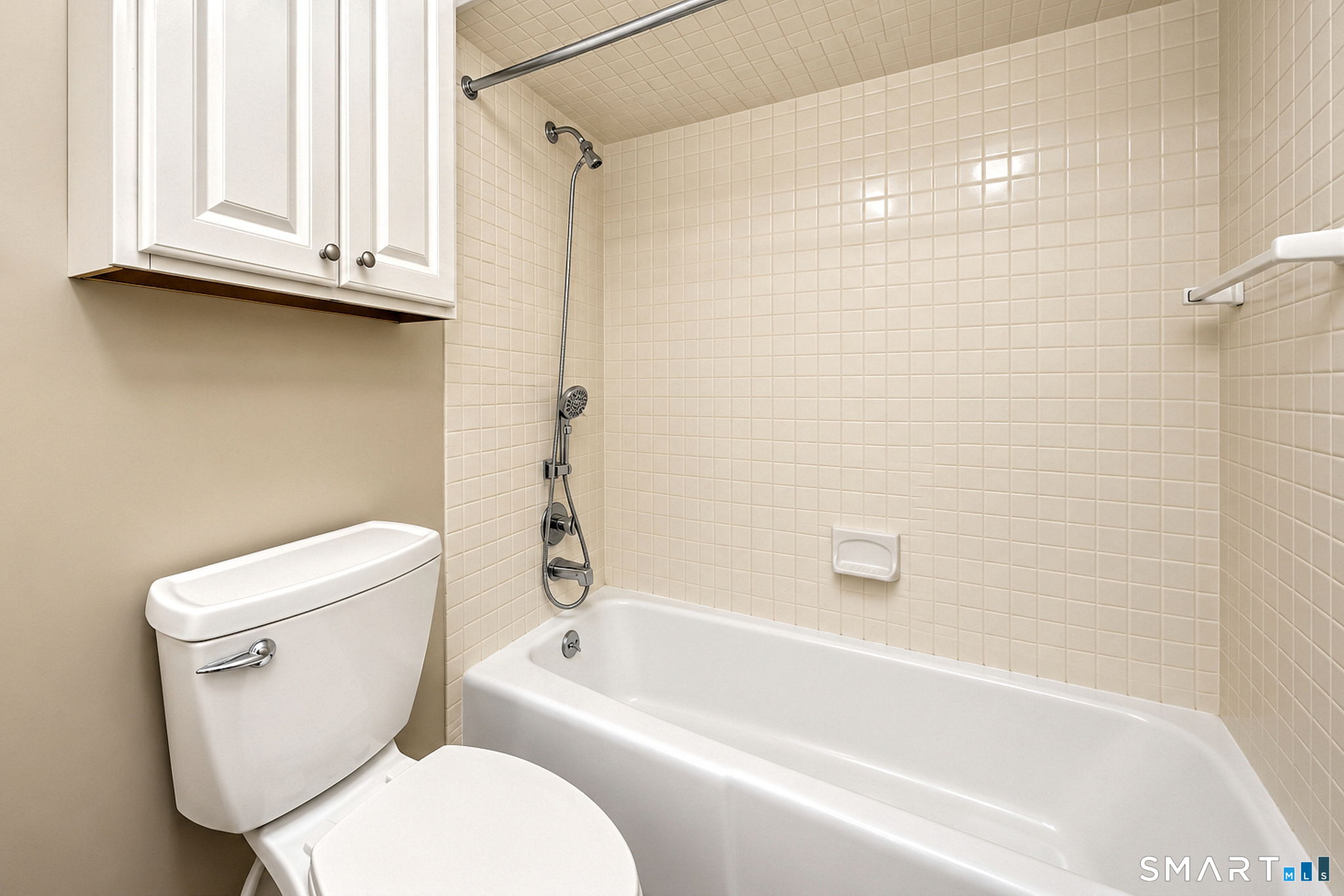 722 Heritage A Village Property Photo 32