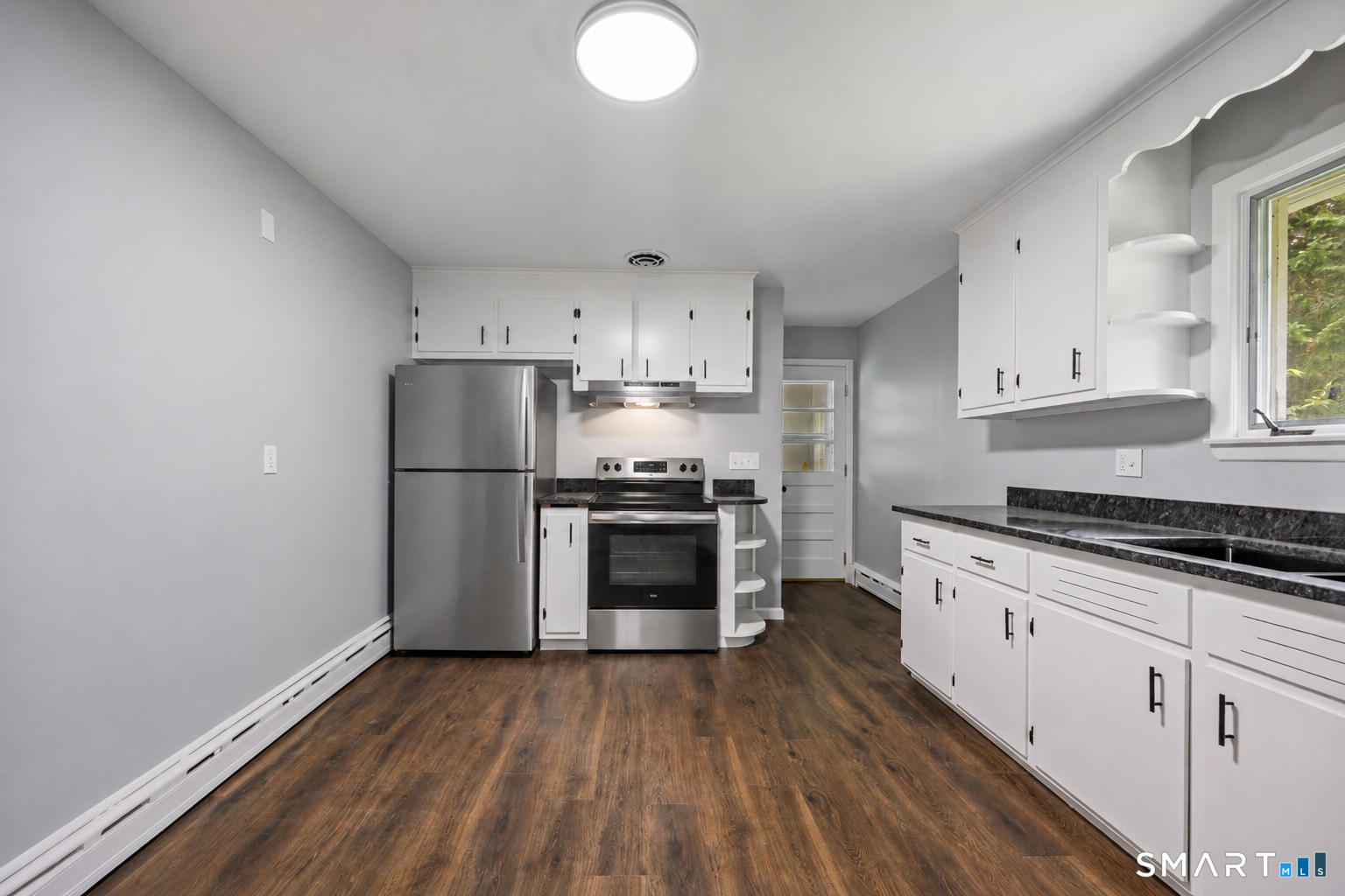 165 Birchwood Street Property Photo 7