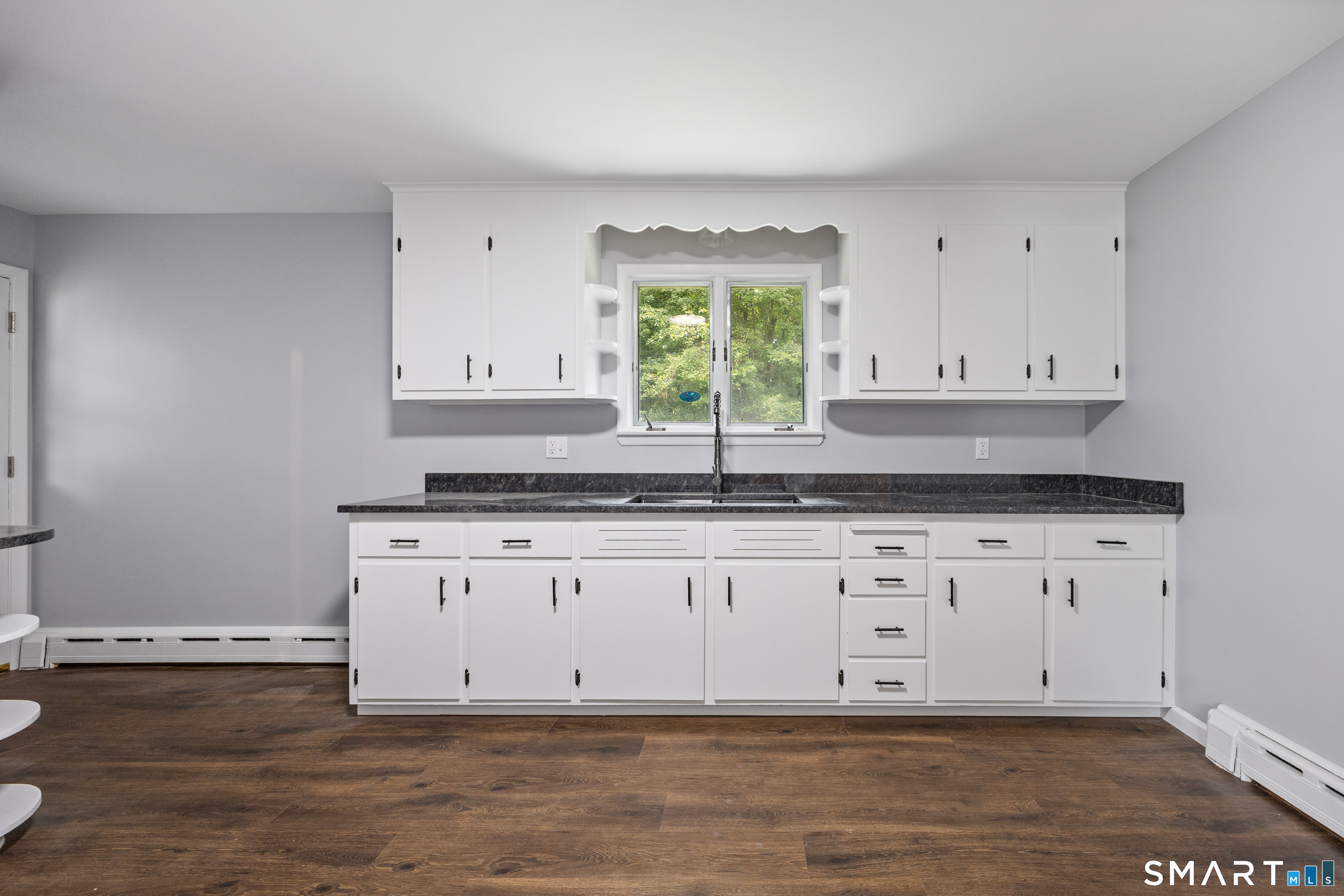 165 Birchwood Street Property Photo 8