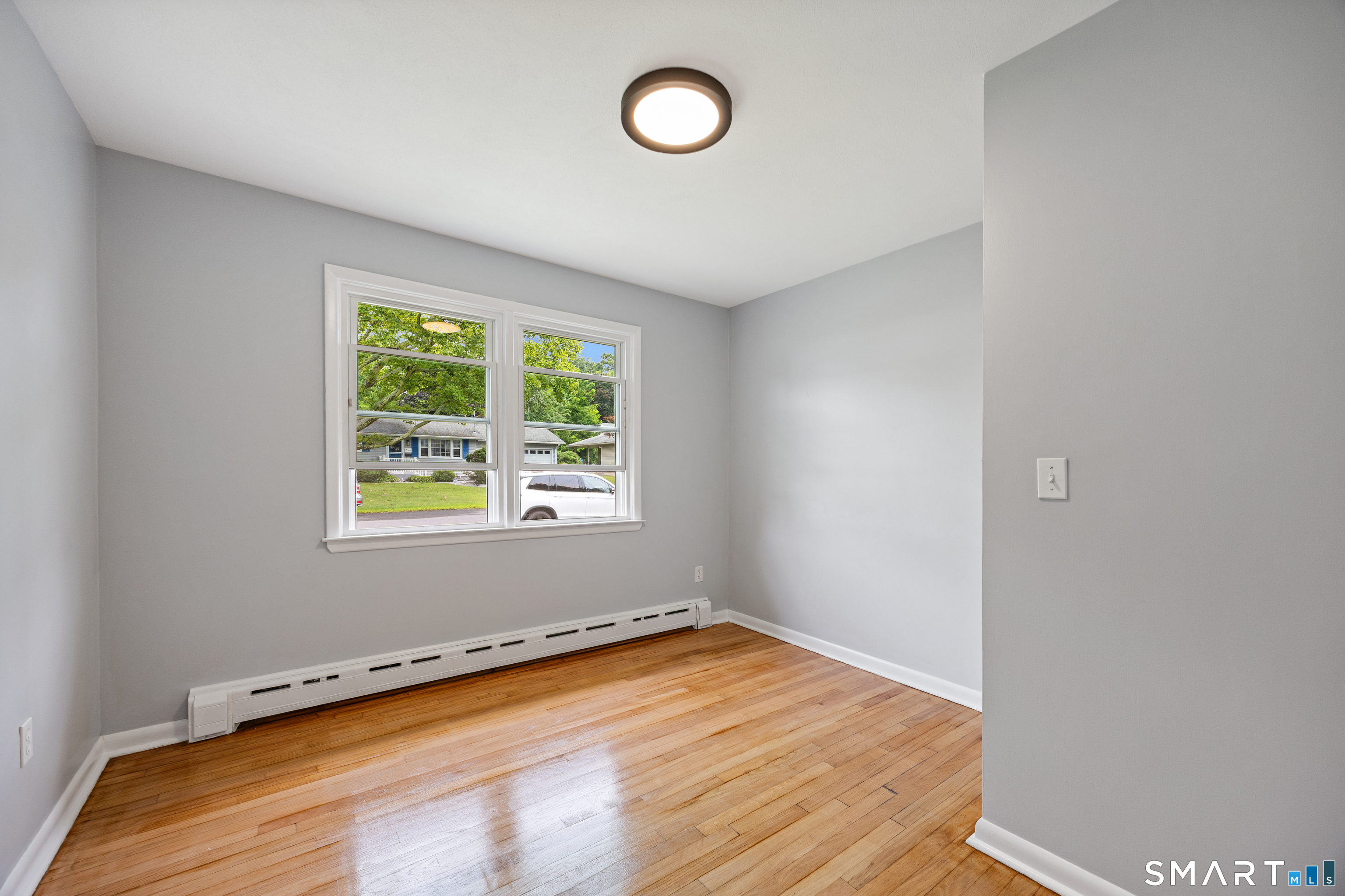 165 Birchwood Street Property Photo 23
