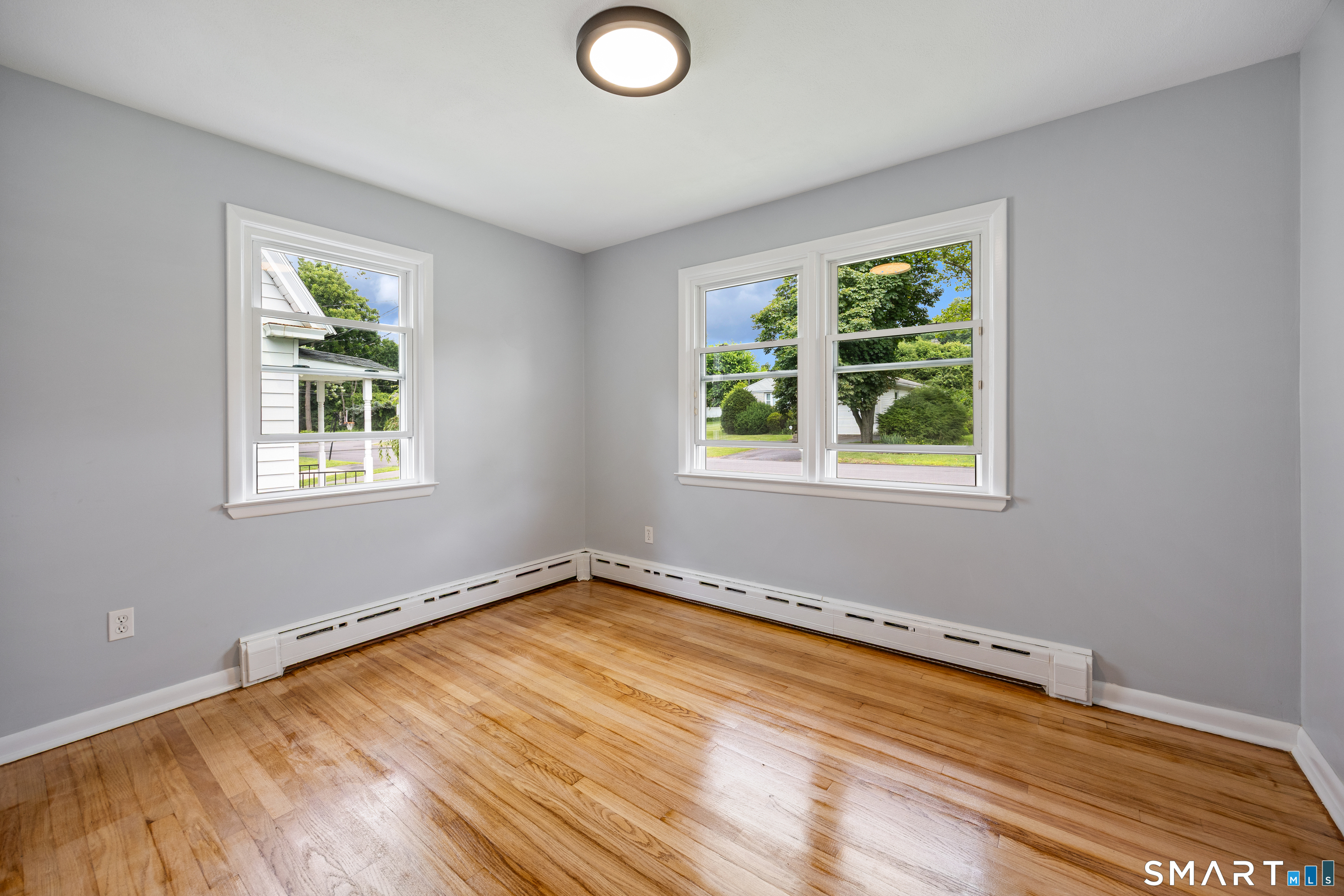 165 Birchwood Street Property Photo 26