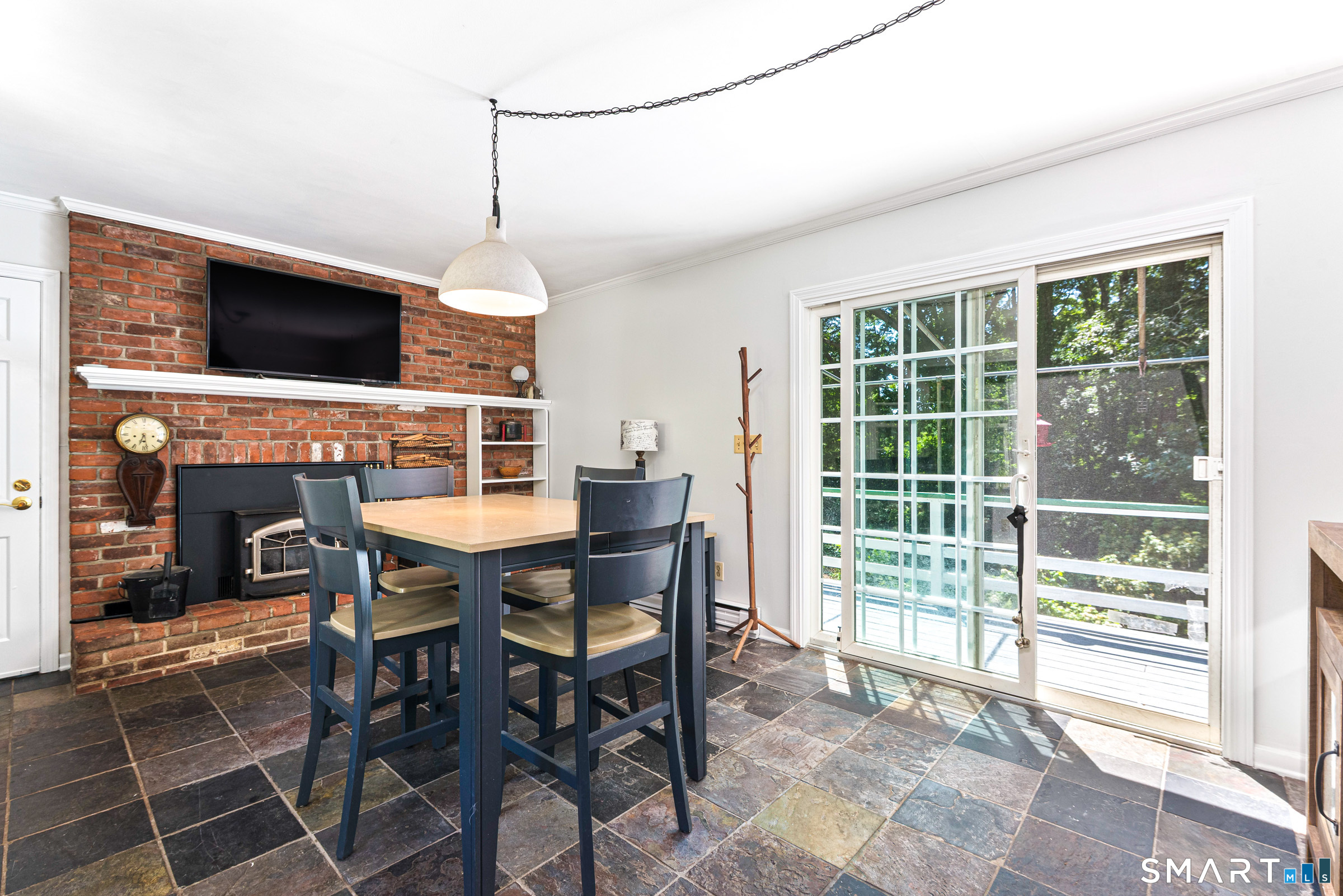 85 Dean Road Property Photo 11