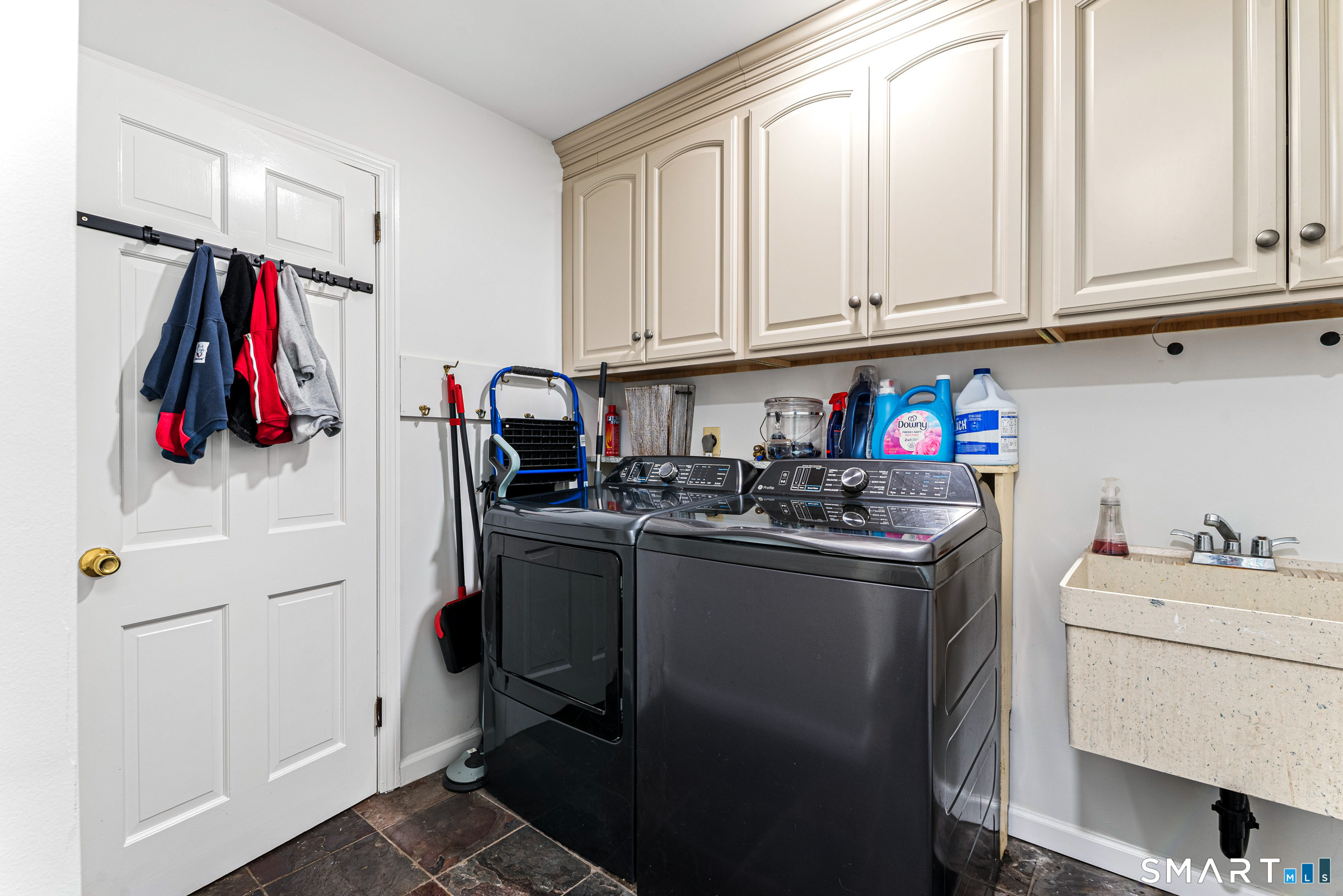 85 Dean Road Property Photo 15