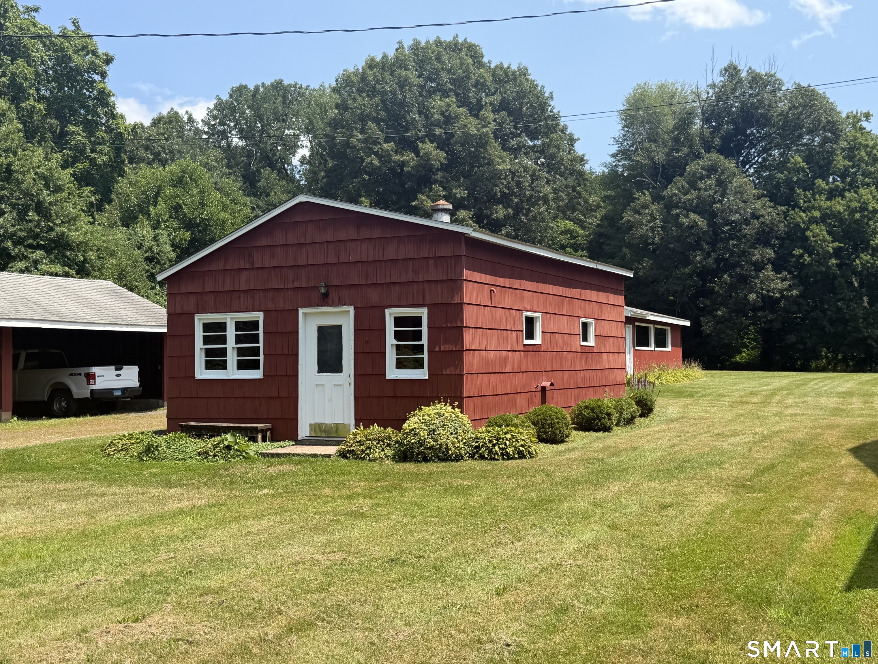 1130-r Blue Hills Avenue Property Photo 20