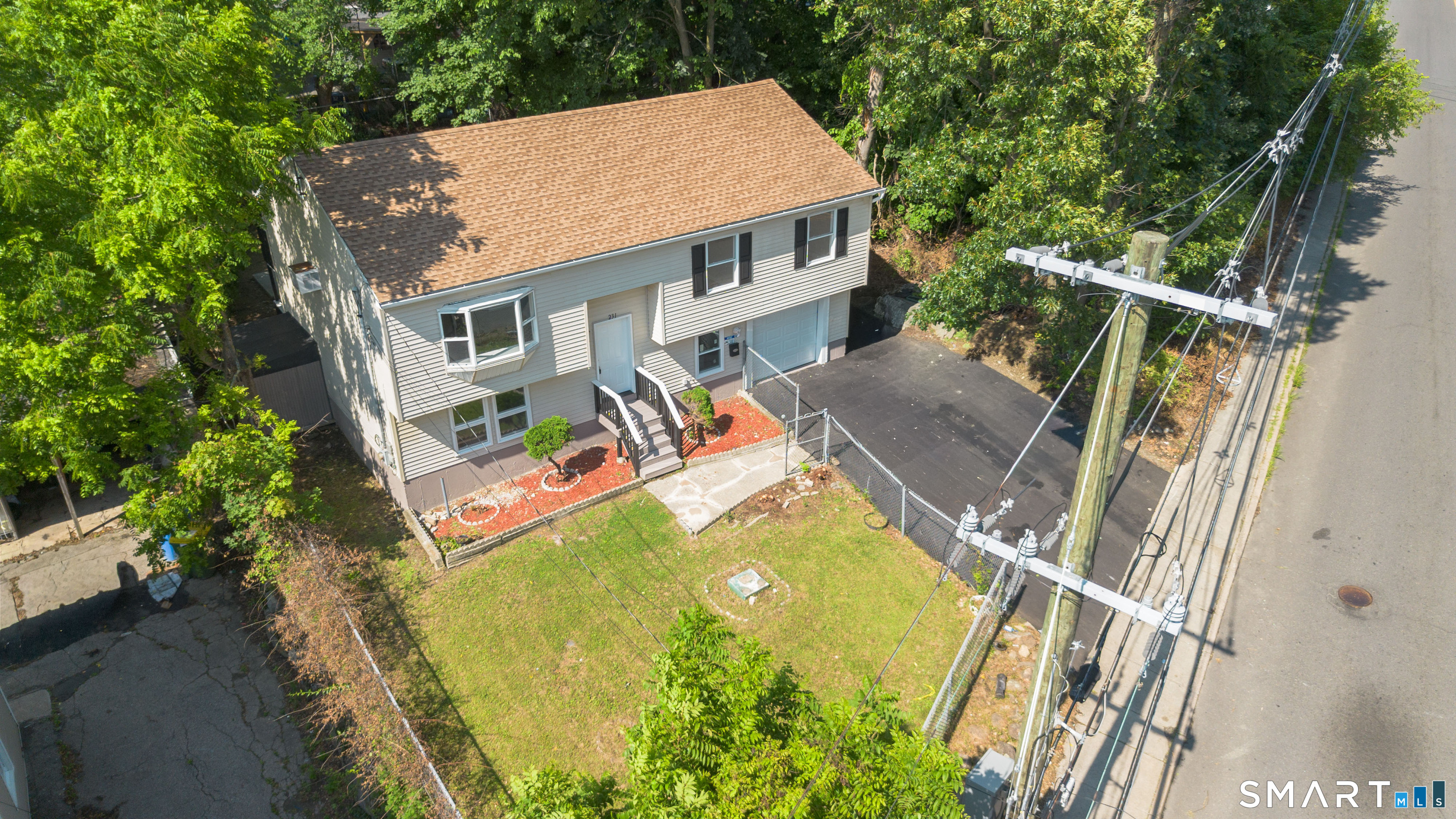 231 Long Hill Road Property Photo 2
