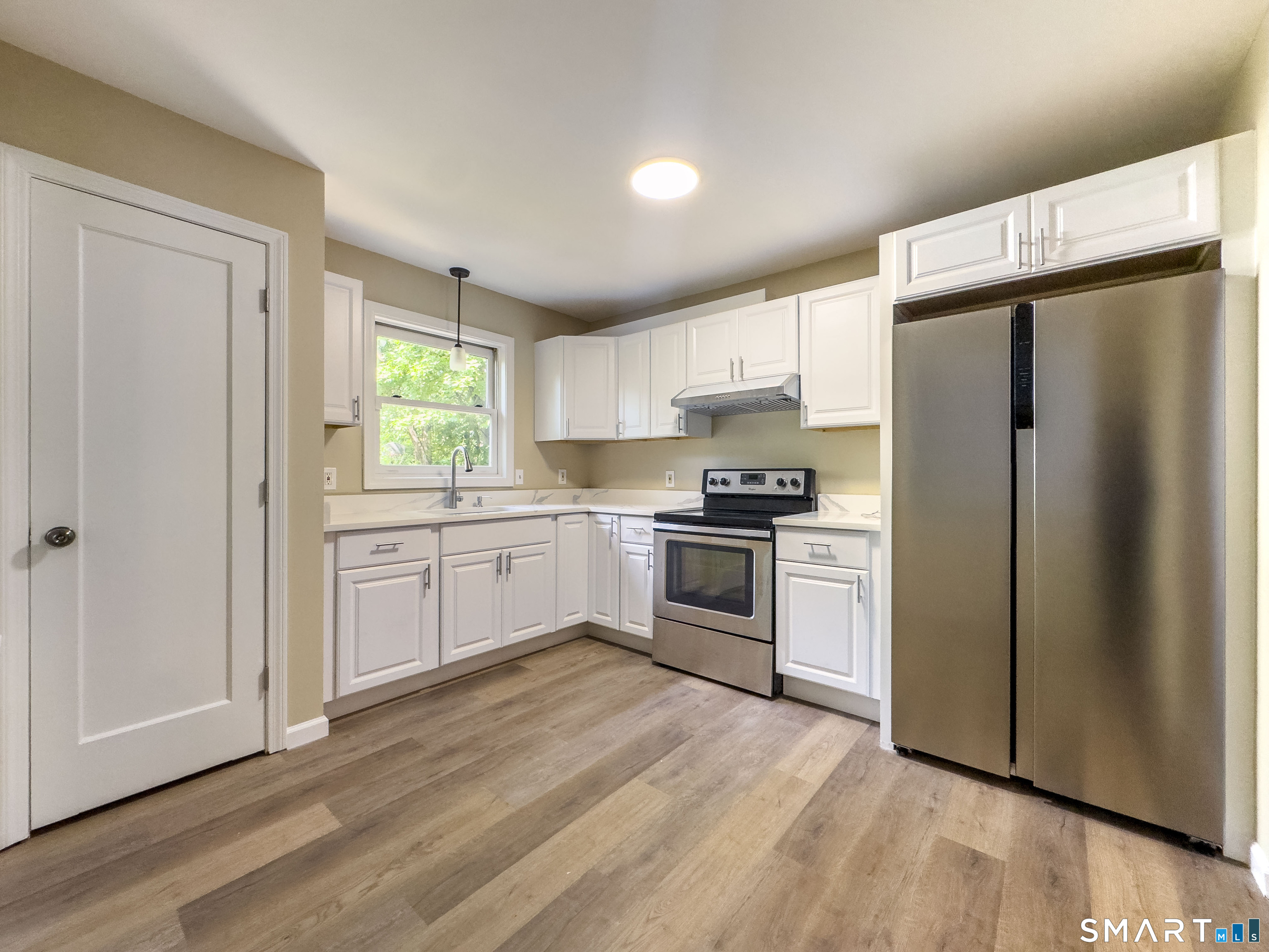 231 Long Hill Road Property Photo 8