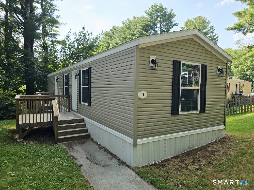 11 R And R Park Property Photo 1