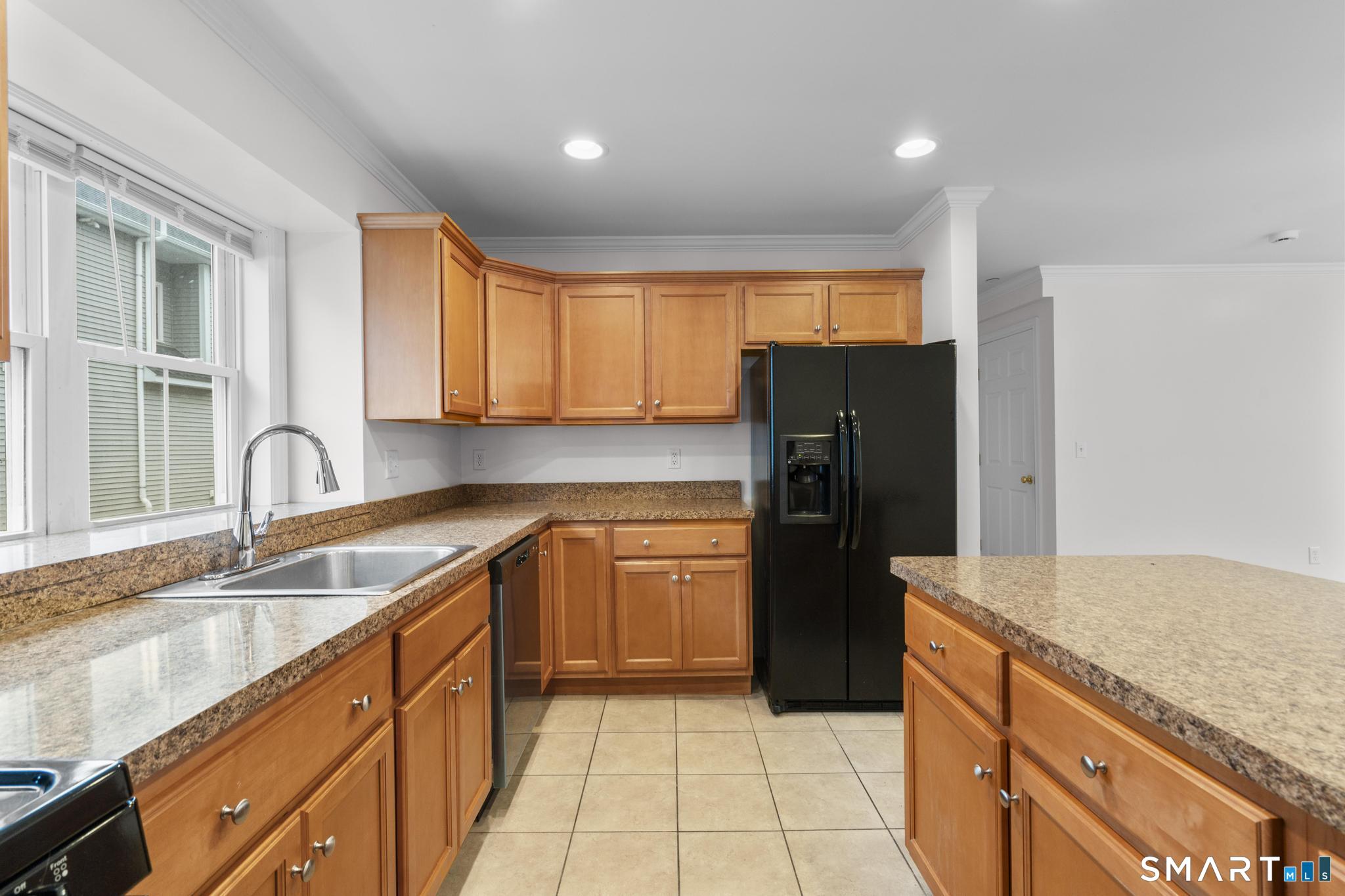 20 Main West C104 Street Property Photo 6