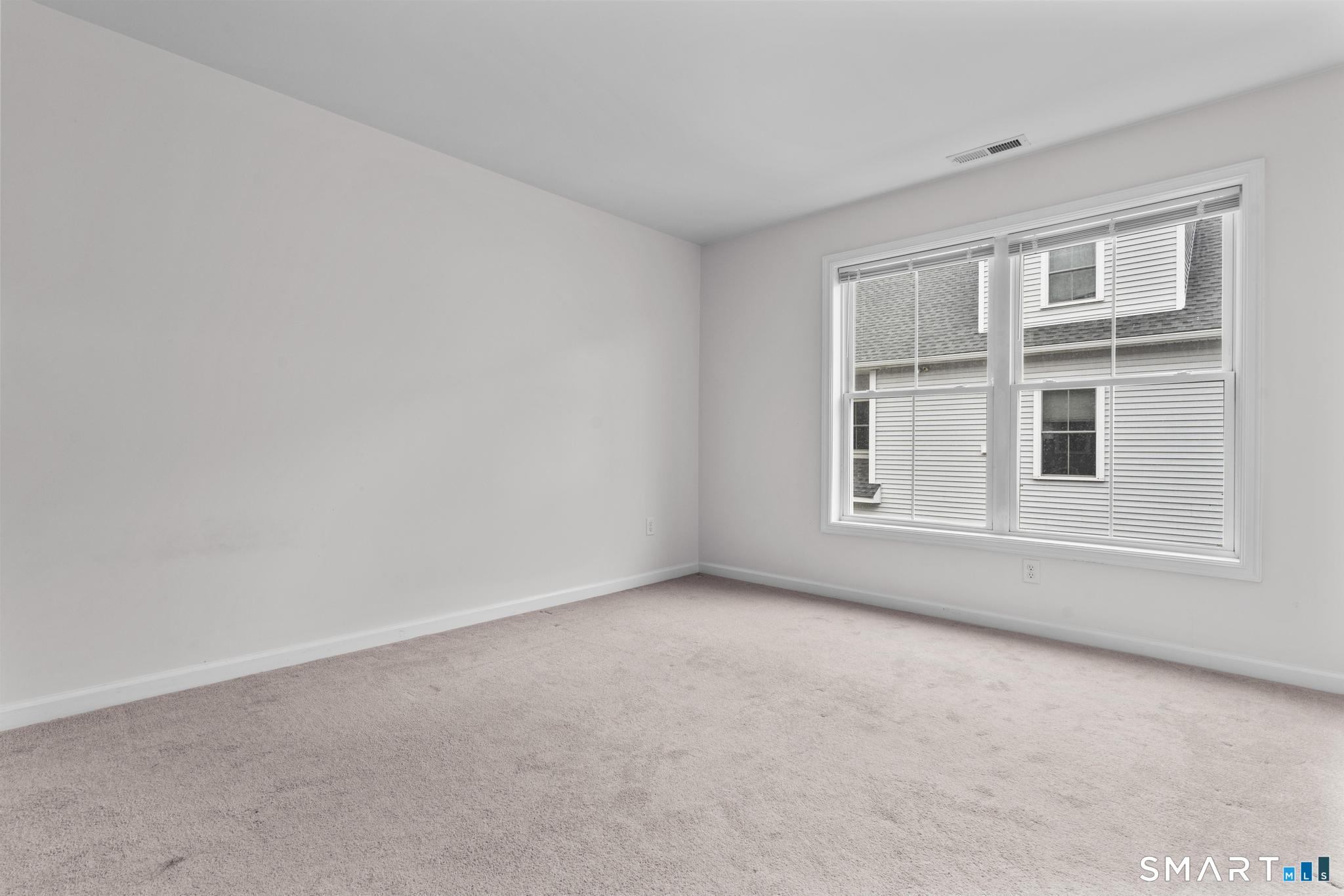 20 Main West C104 Street Property Photo 10