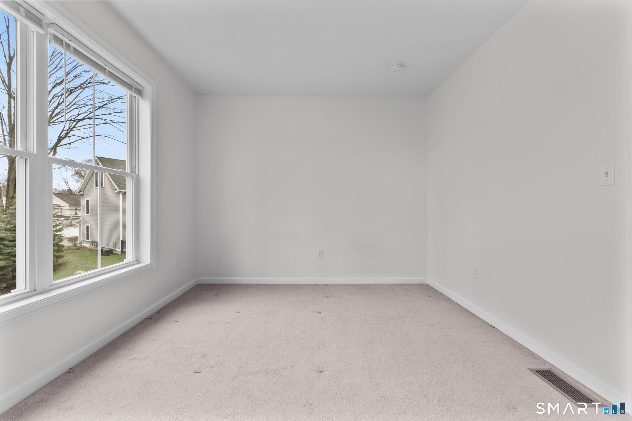 20 Main West C104 Street Property Photo 12