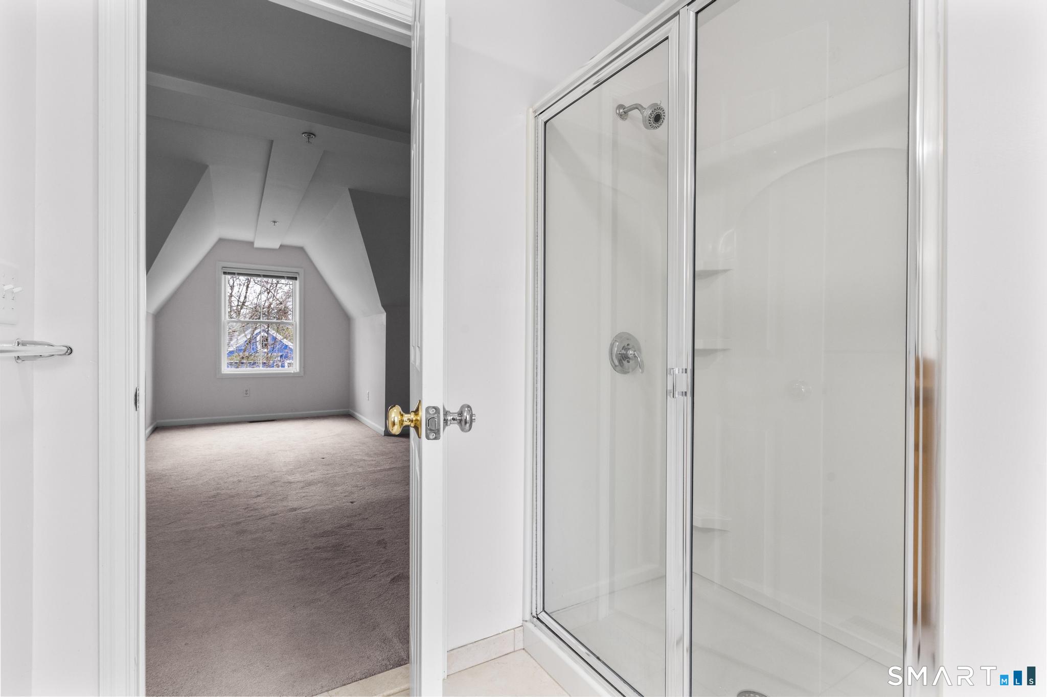 20 Main West C104 Street Property Photo 19