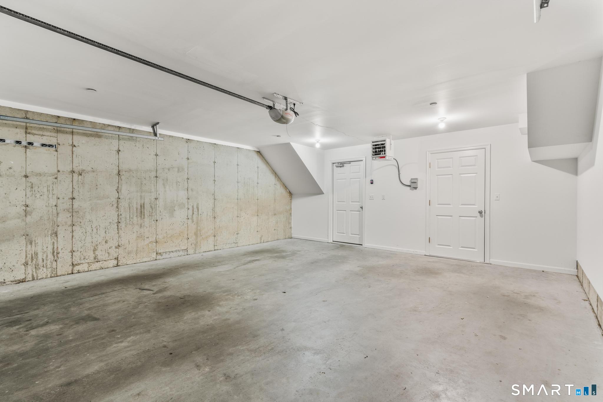 20 Main West C104 Street Property Photo 26
